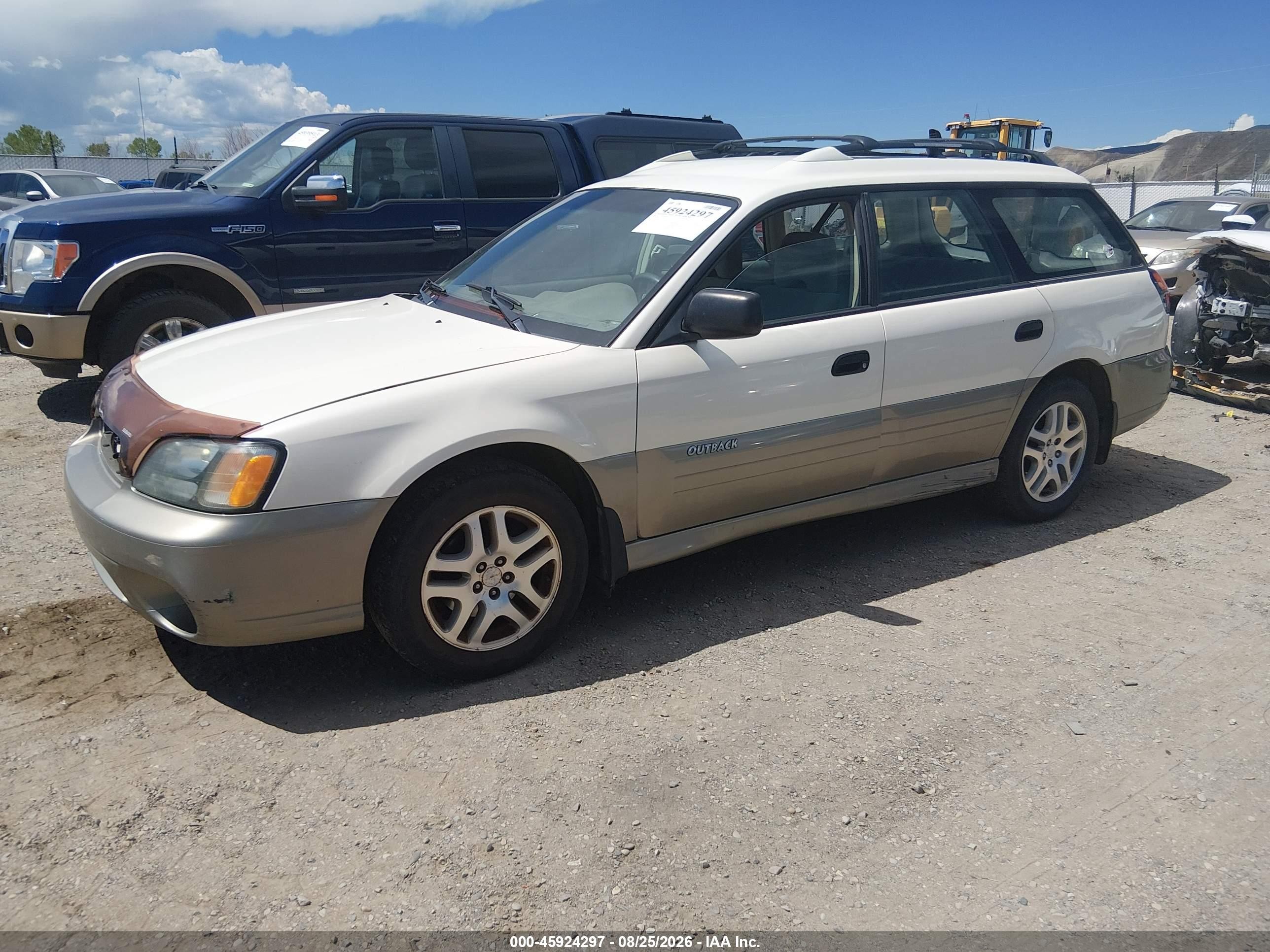 2004 Subaru Outback   White vin: 4S3BH675247628435