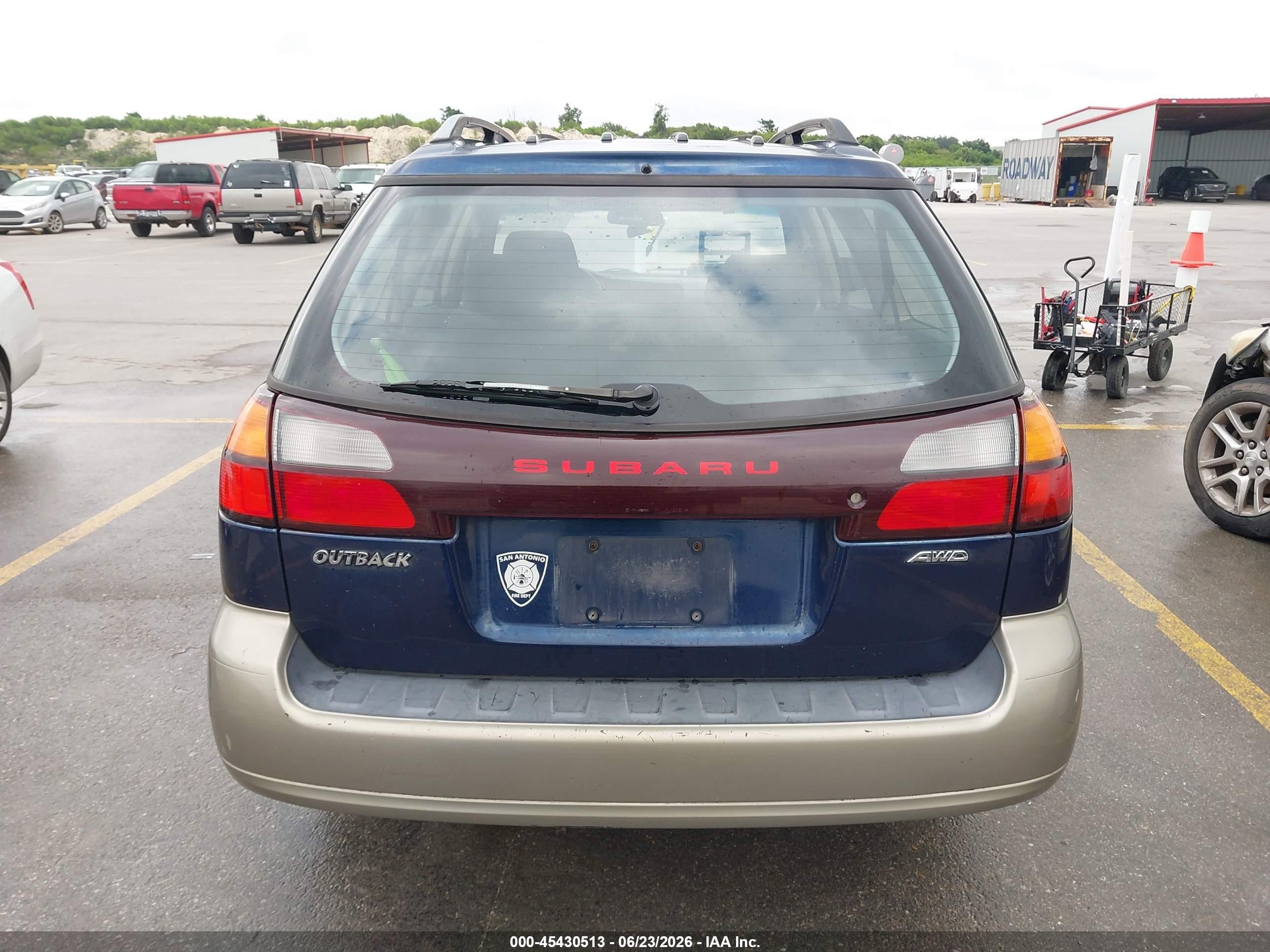 2004 Subaru Outback   Синий vin: 4S3BH675247636244