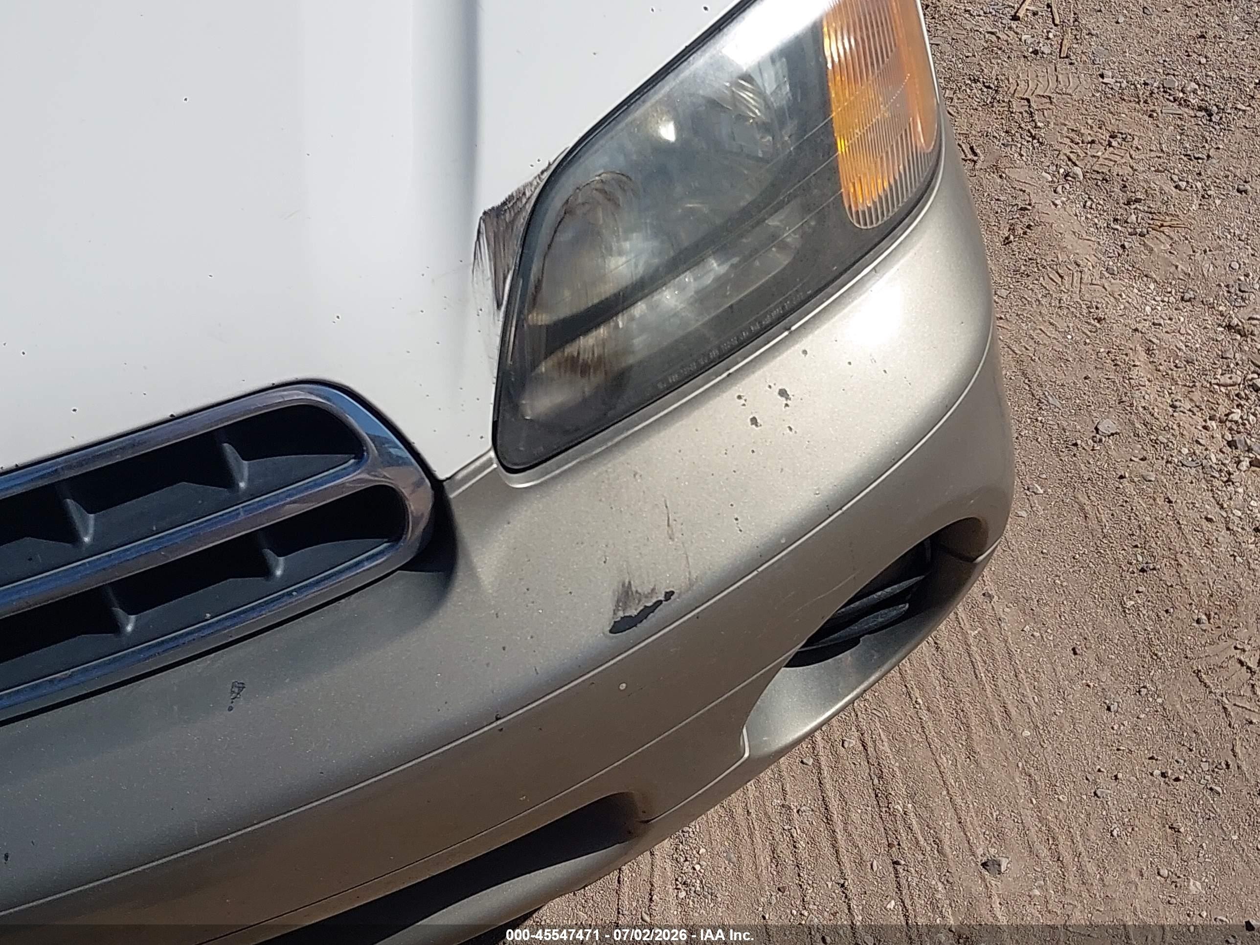 2000 Subaru Outback   White vin: 4S3BH6752Y7670710