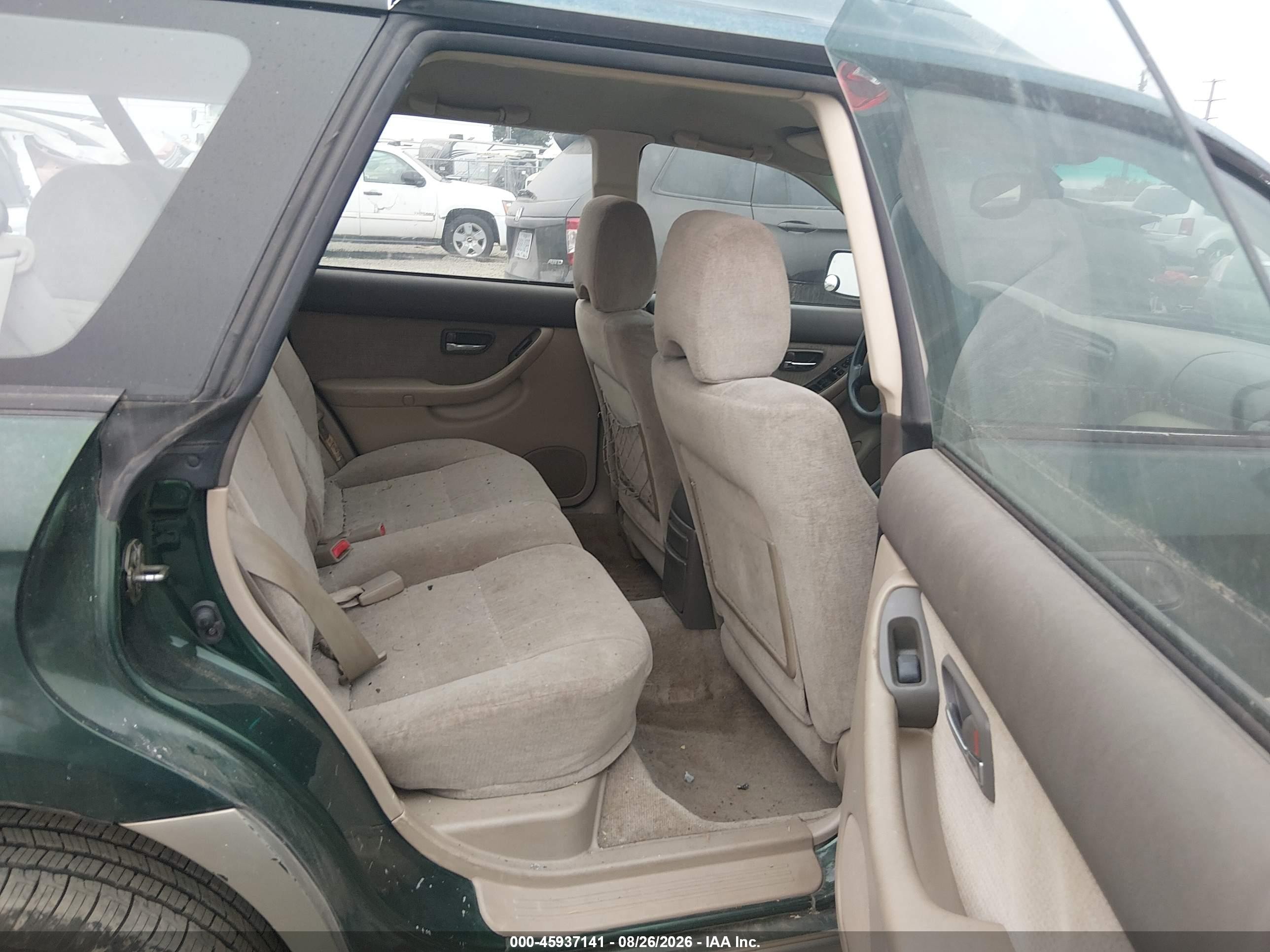 2001 Subaru Outback   Green vin: 4S3BH675417608439