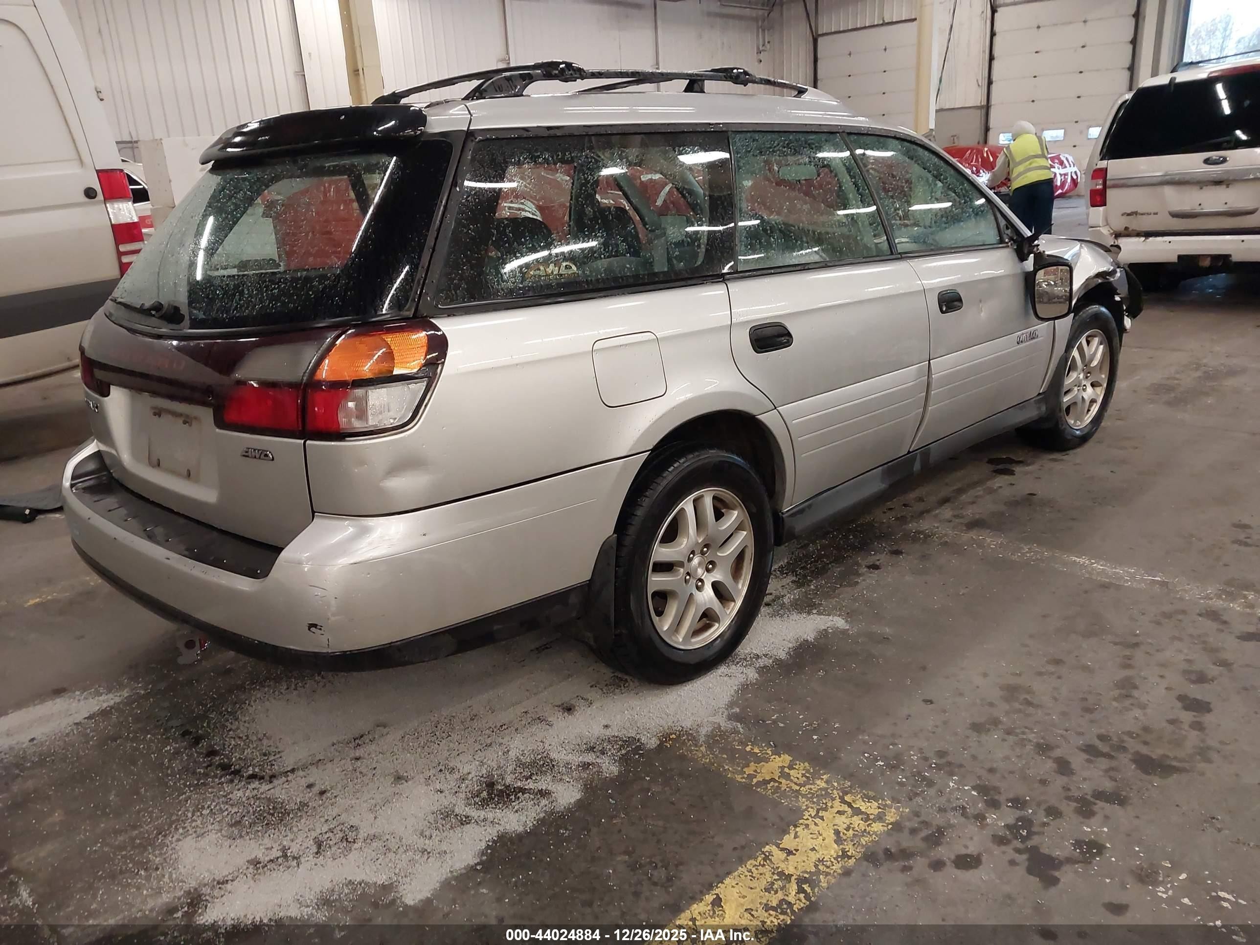 2004 Subaru Outback   Silver vin: 4S3BH675446610749