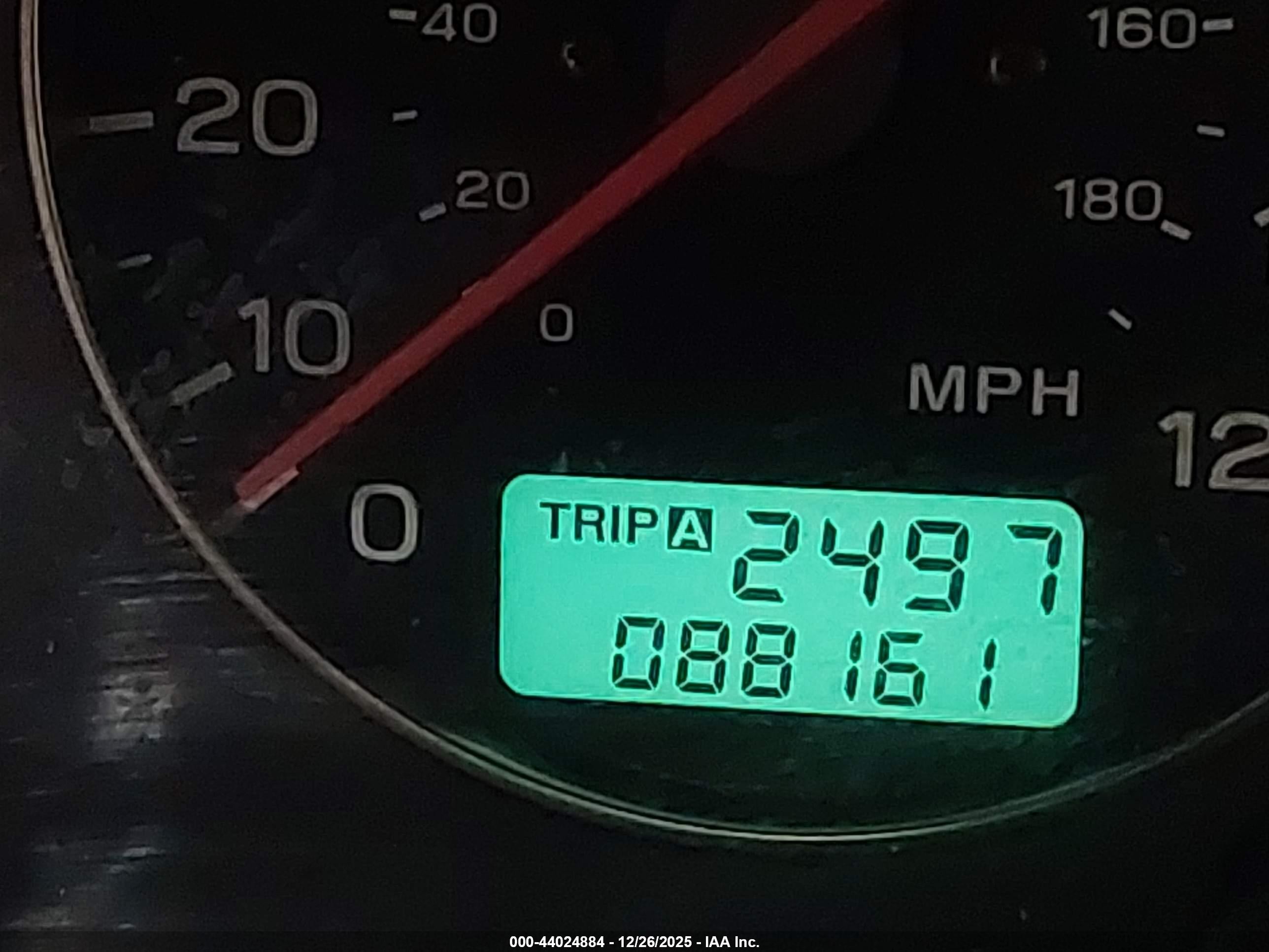 2004 Subaru Outback   Silver vin: 4S3BH675446610749