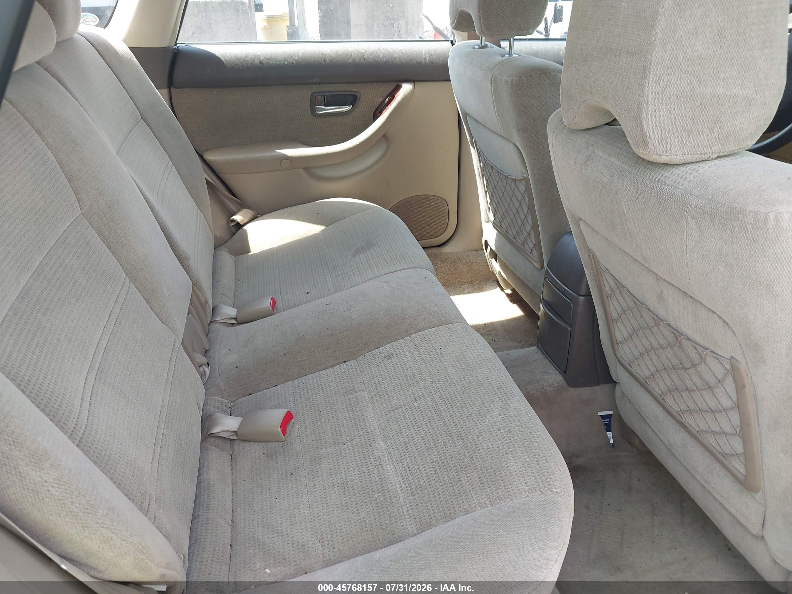 2004 Subaru Outback   Зеленый vin: 4S3BH675447644264