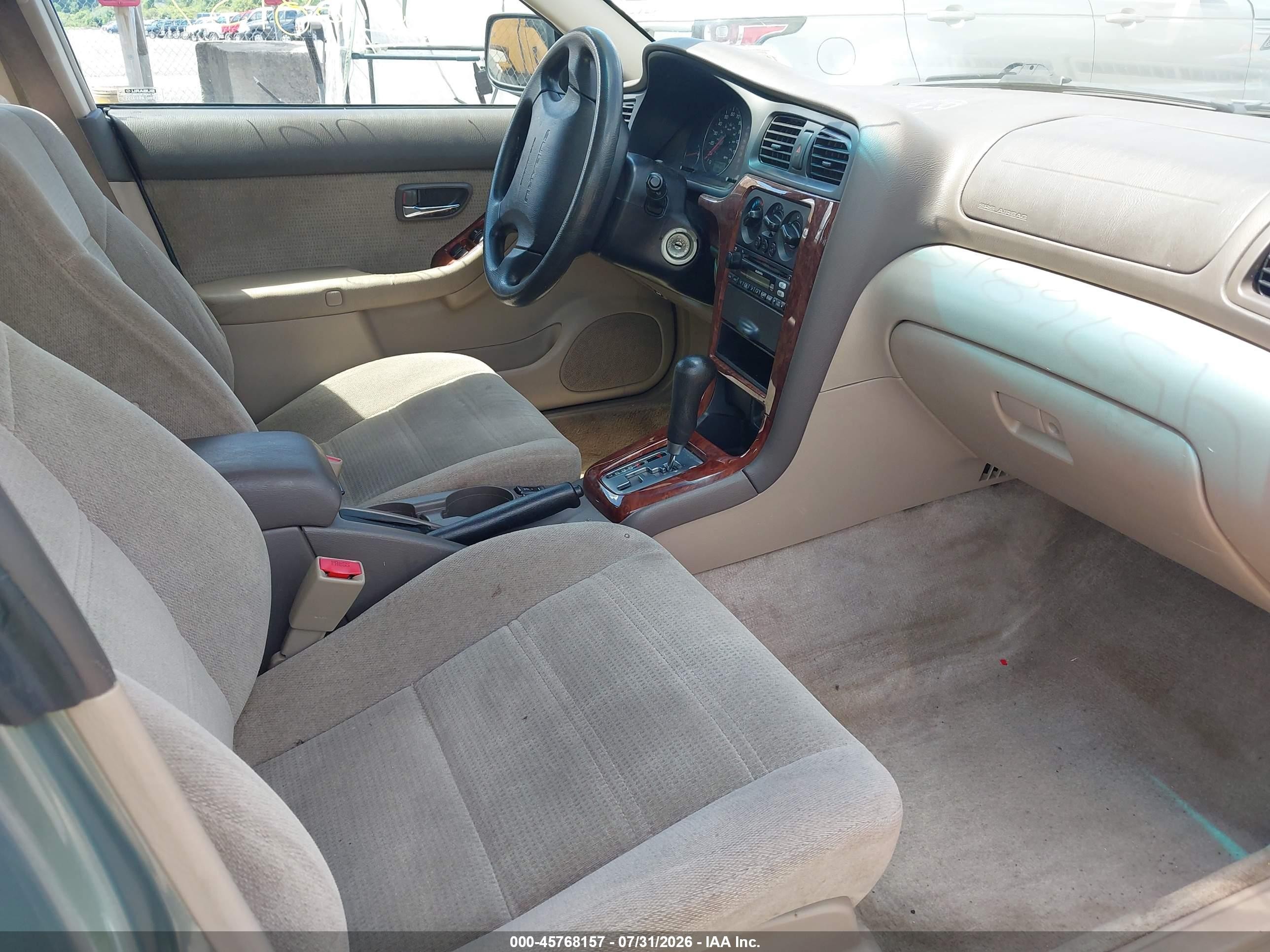 2004 Subaru Outback   Зеленый vin: 4S3BH675447644264