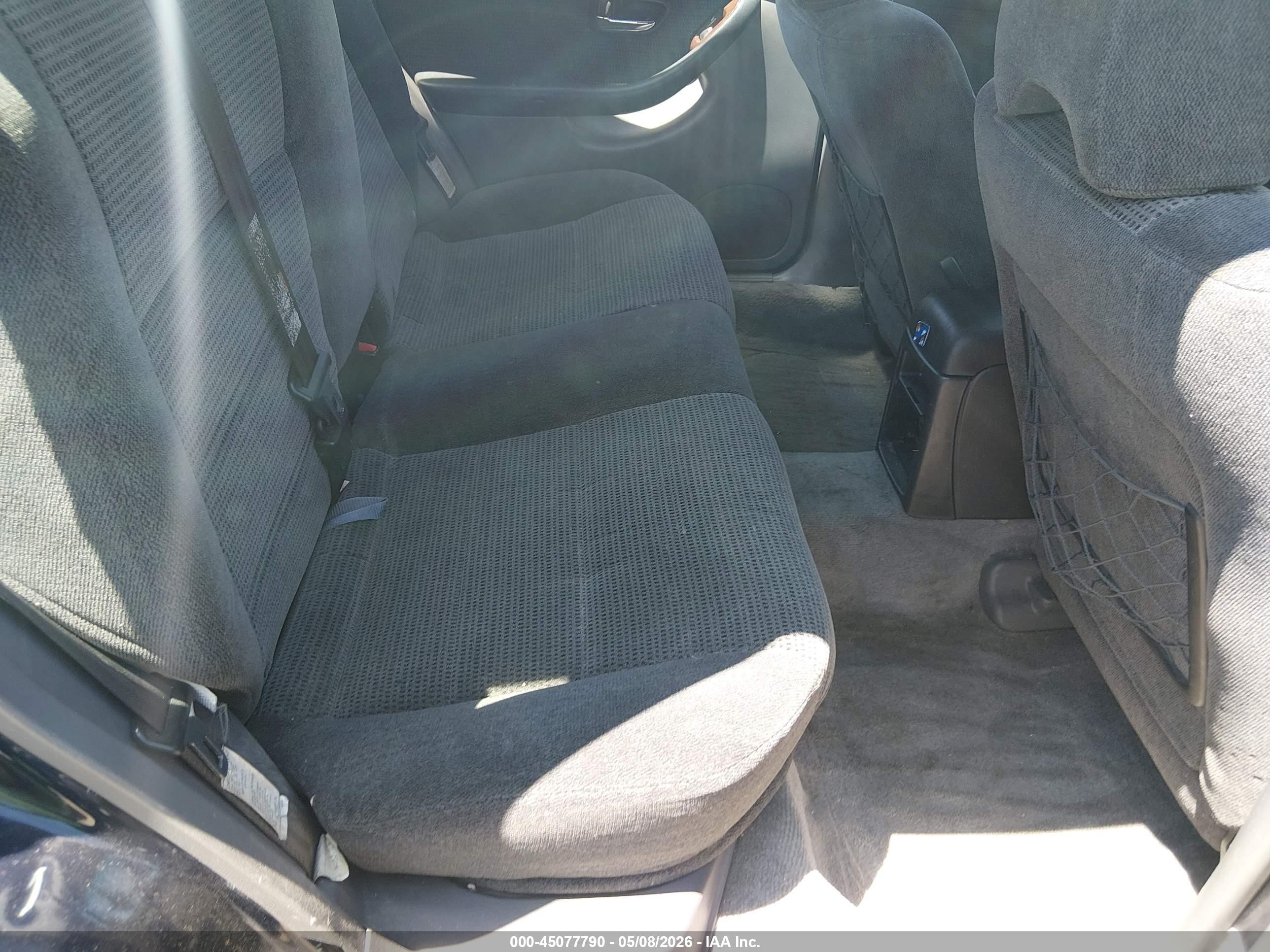 2003 Subaru Outback   Dark Blue vin: 4S3BH675536656377
