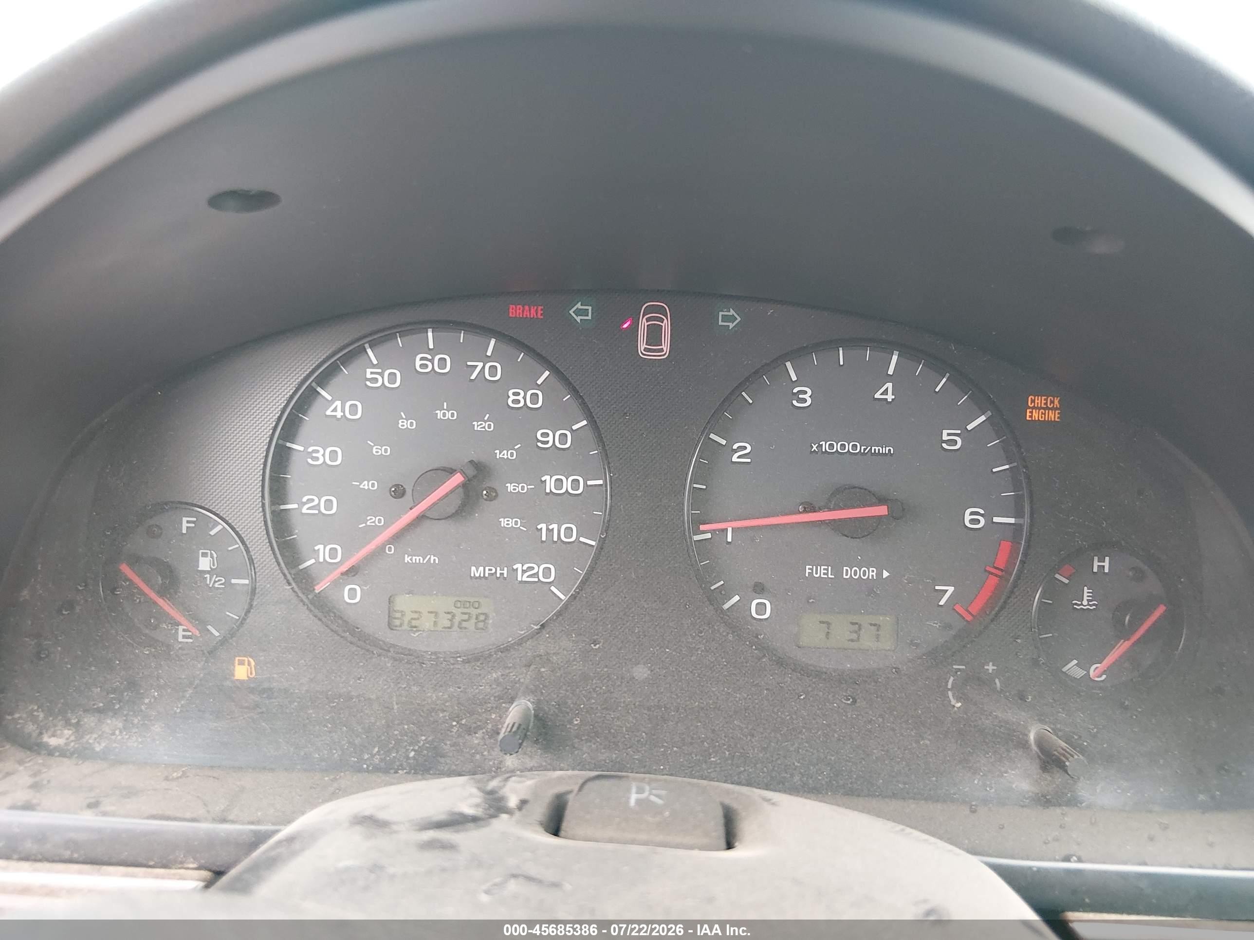 2000 Subaru Outback   White vin: 4S3BH6755Y6638873