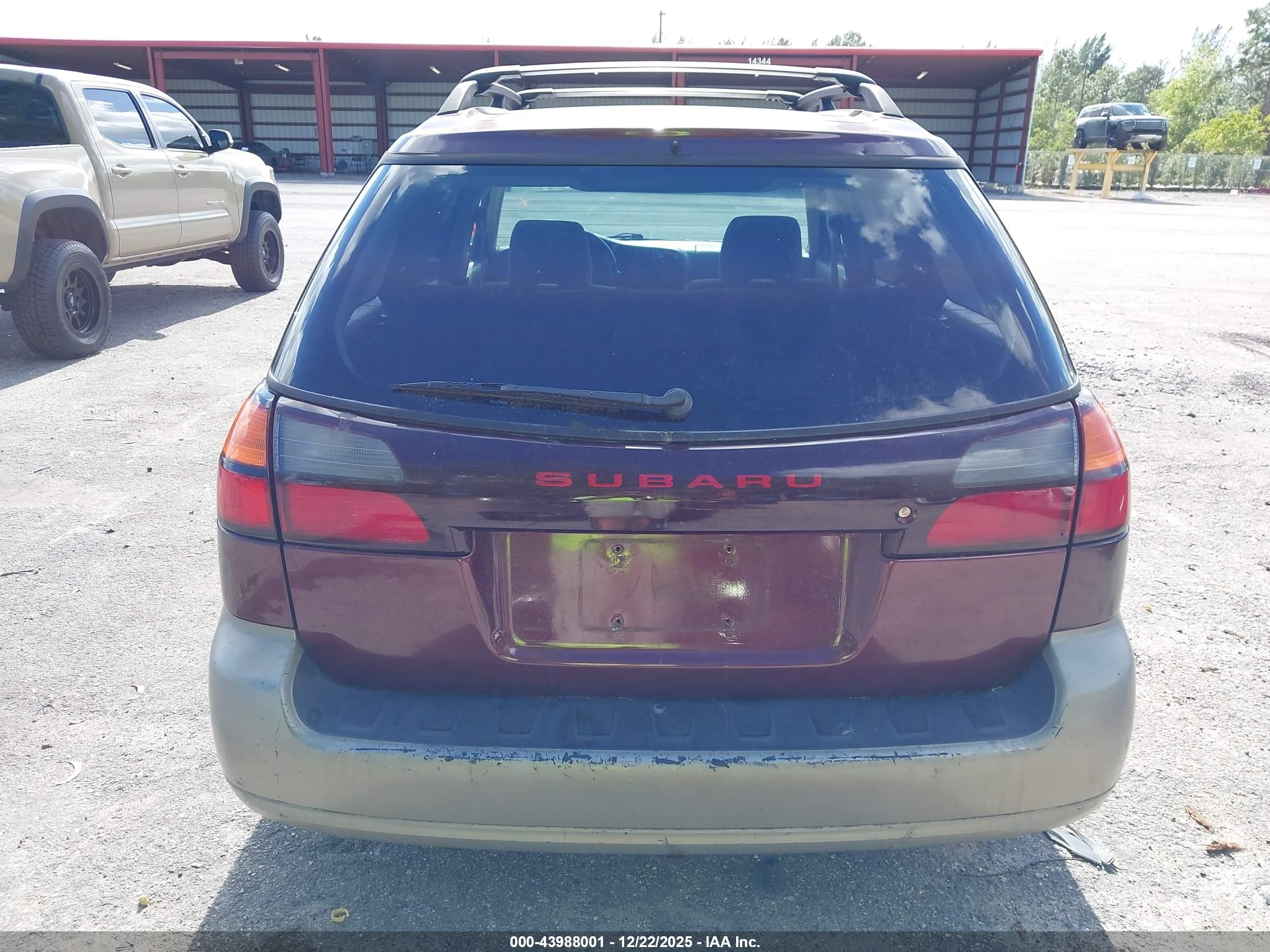 2000 Subaru Outback   Burgundy vin: 4S3BH6755Y7649091