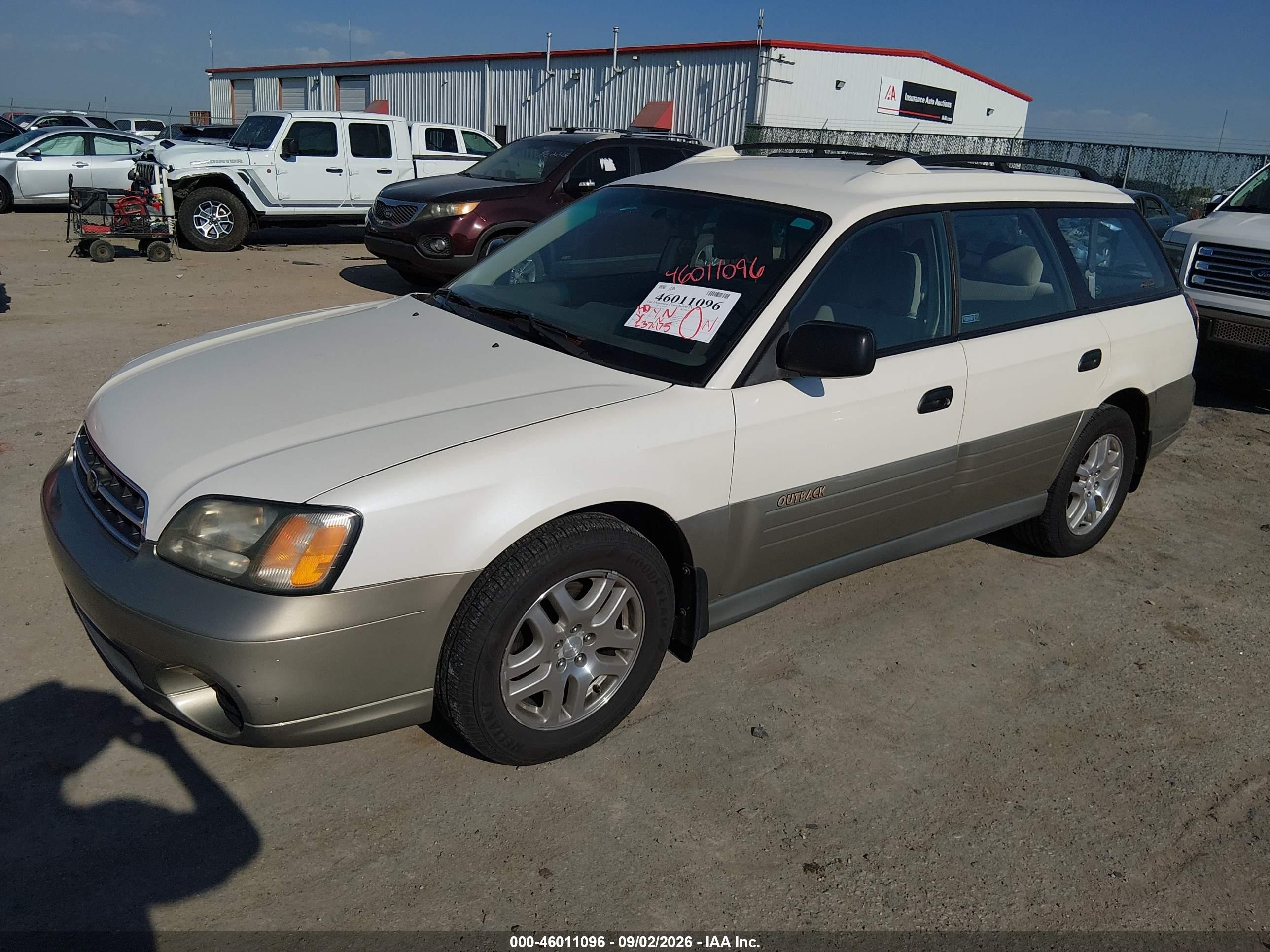 2002 Subaru Outback White vin: 4S3BH675627638754