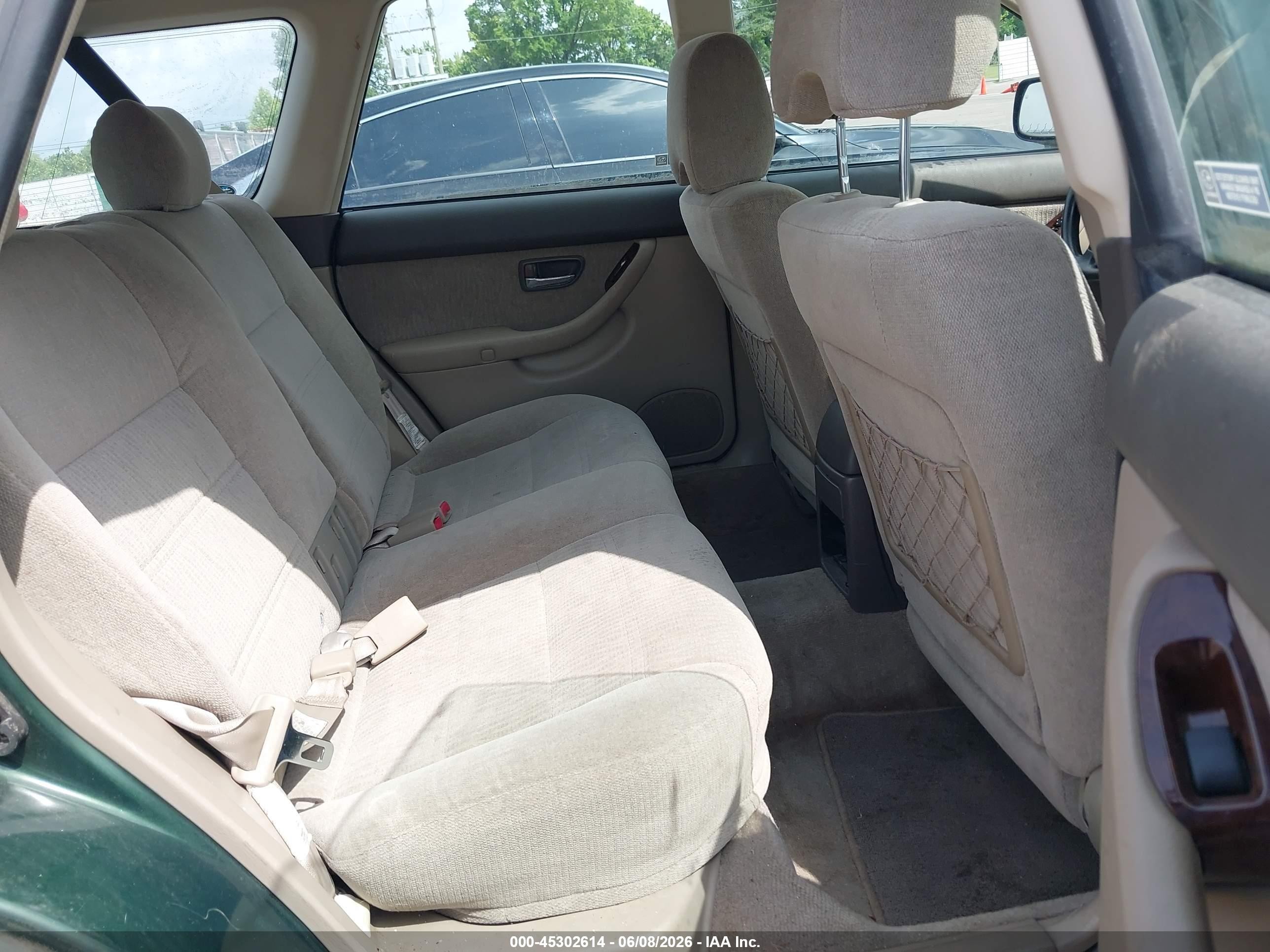 2002 Subaru Outback   Green vin: 4S3BH675627644067