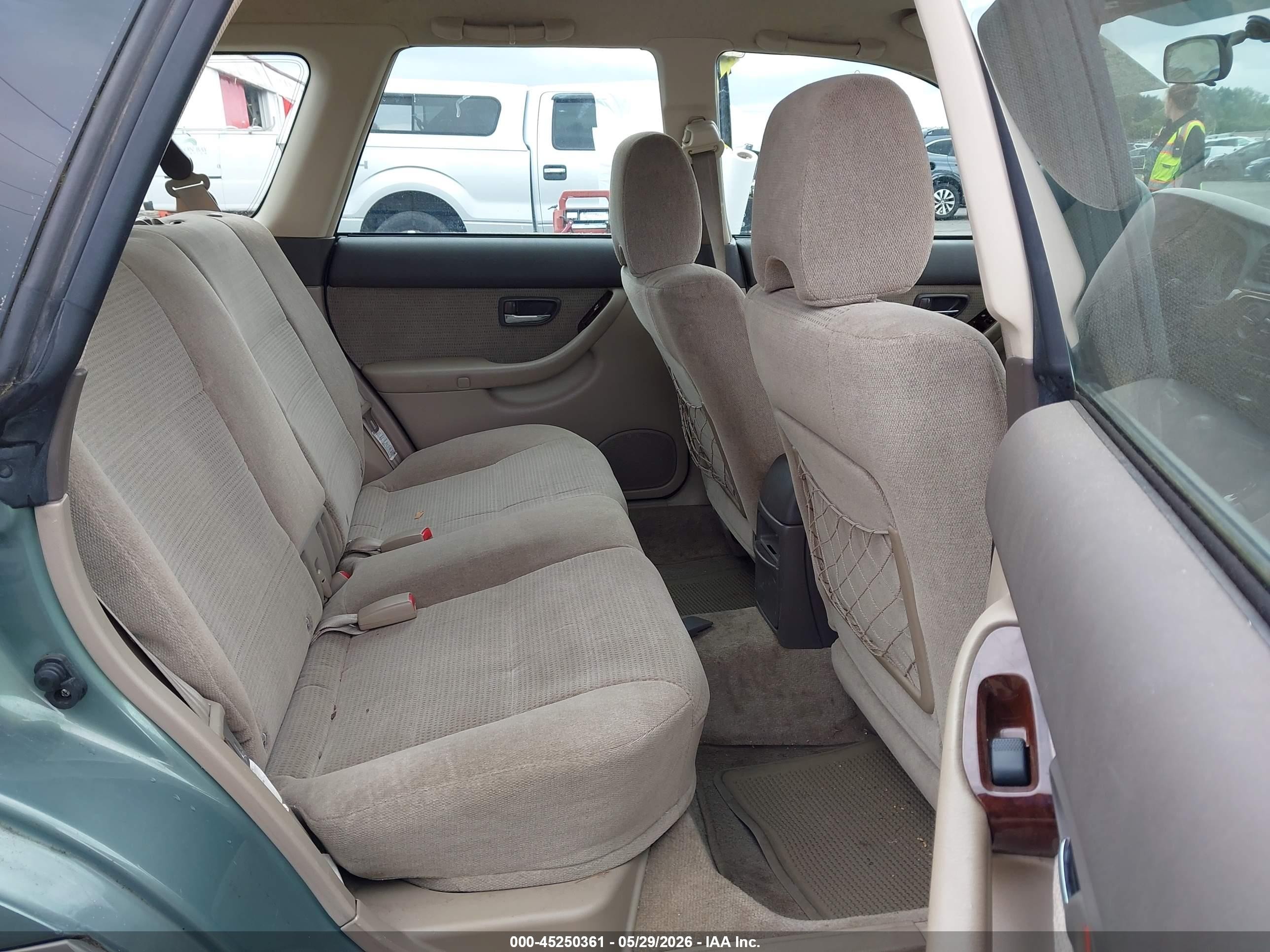 2003 Subaru Legacy Outback Green vin: 4S3BH675637606260