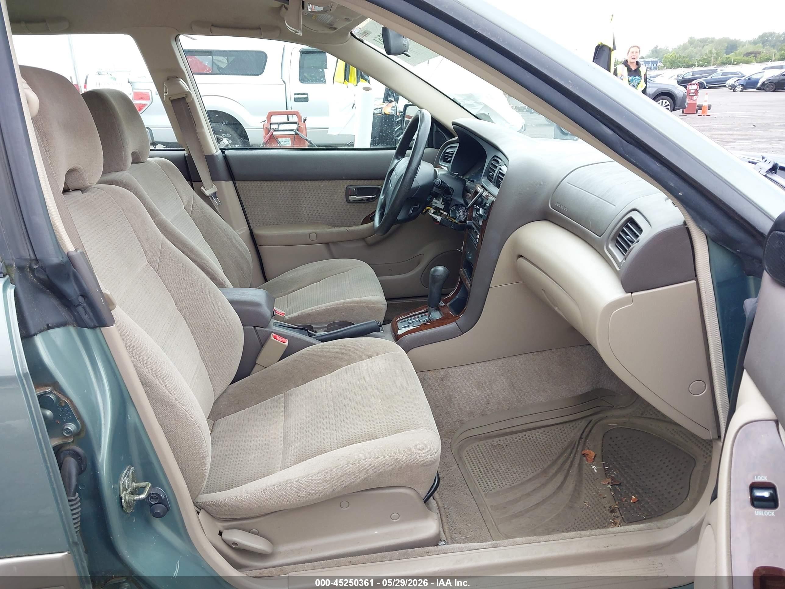 2003 Subaru Legacy Outback Green vin: 4S3BH675637606260