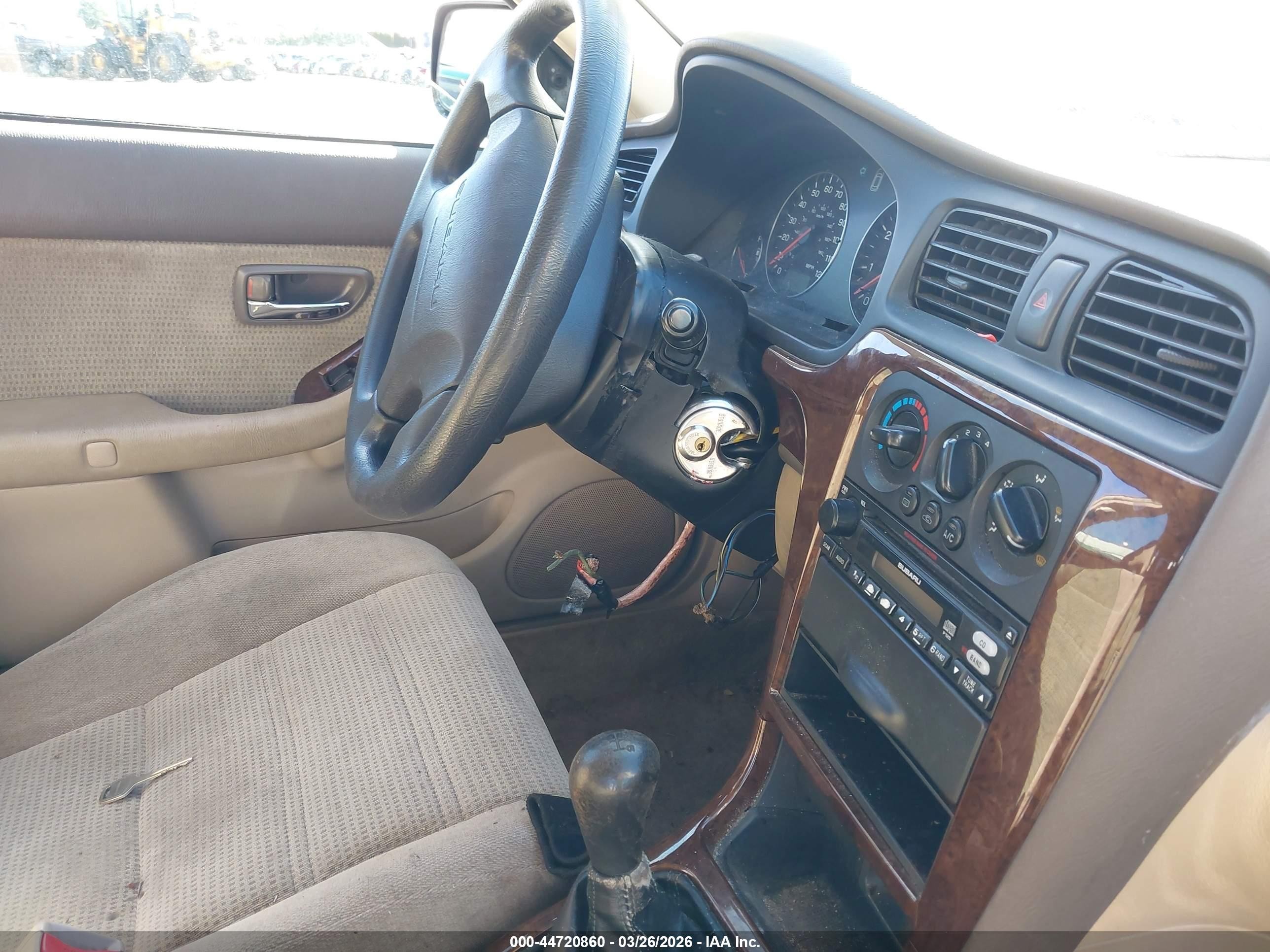 2003 Subaru Outback   Зеленый vin: 4S3BH675736661080