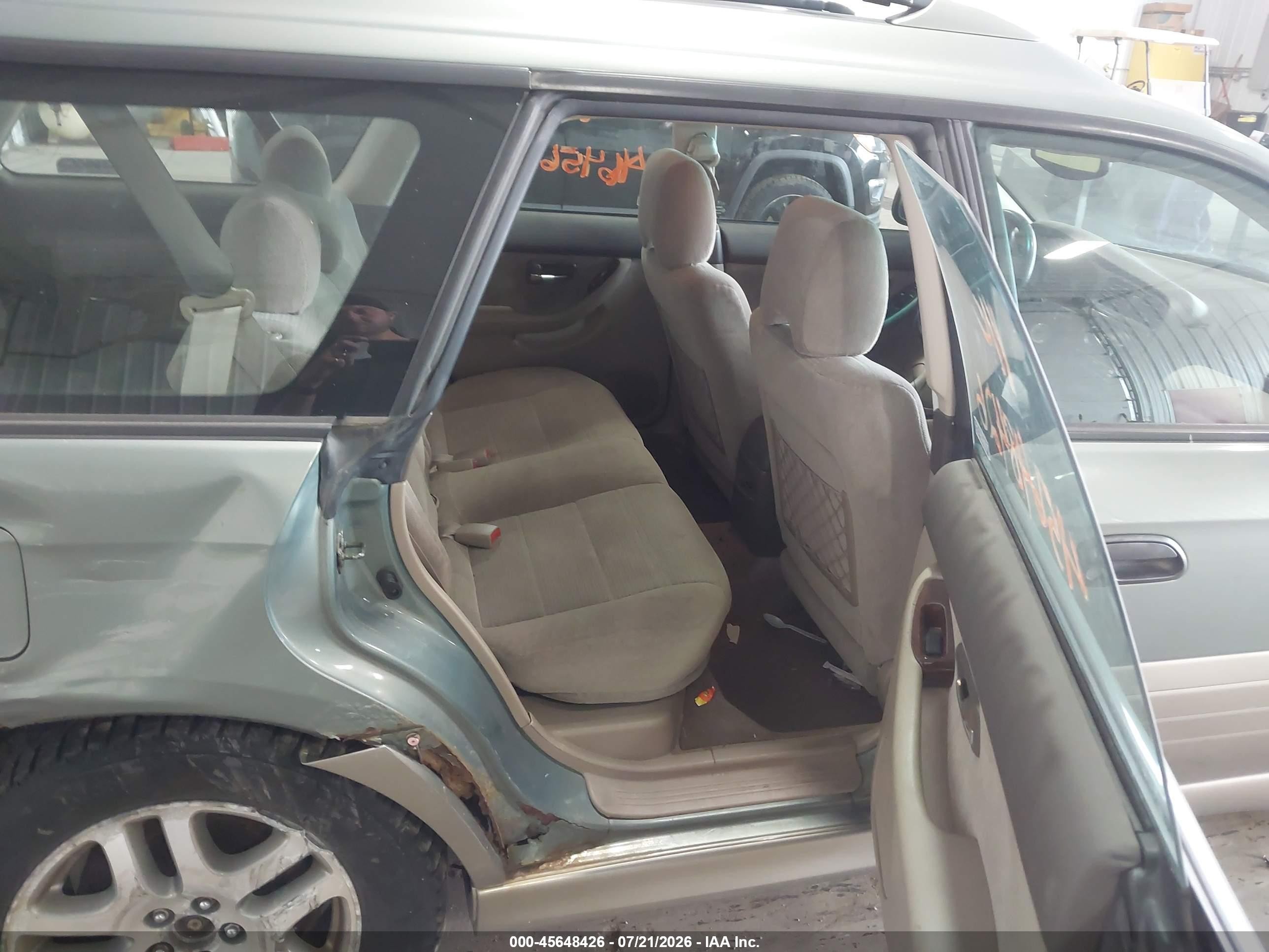 2003 Subaru Outback   Gray vin: 4S3BH675737612973