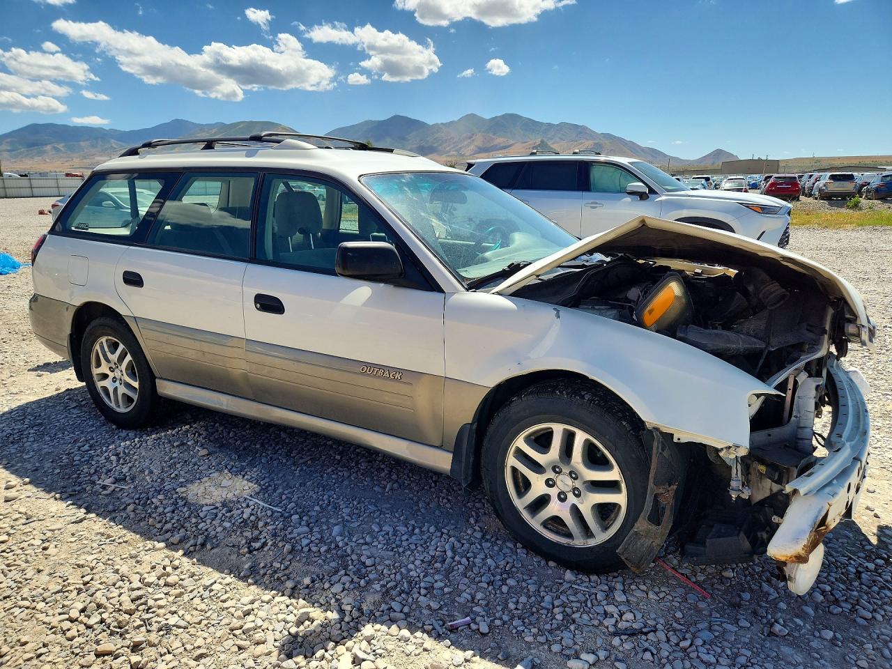 2003 Subaru Legacy Outback Awp White vin: 4S3BH675737628686