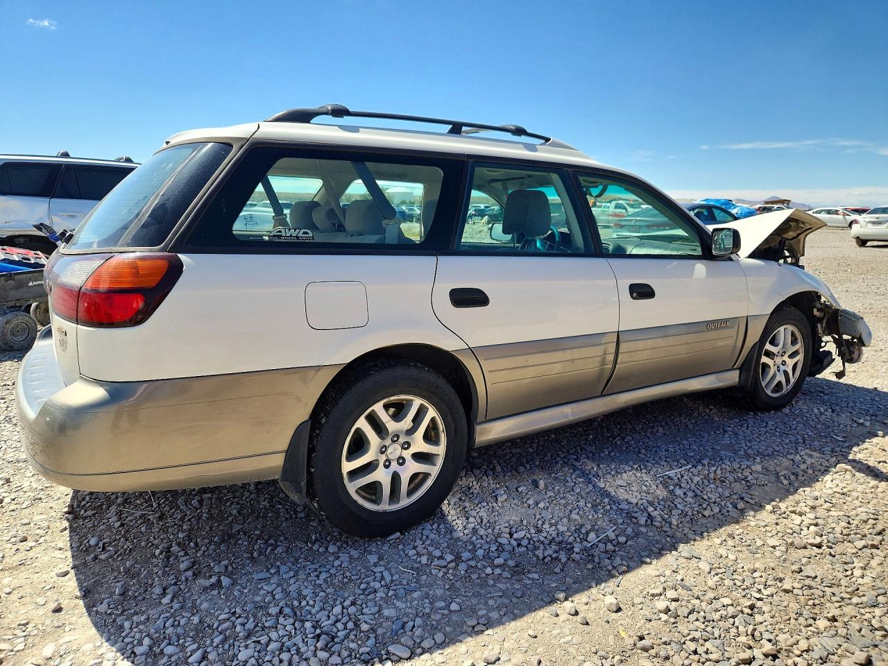 2003 Subaru Legacy Outback Awp White vin: 4S3BH675737628686