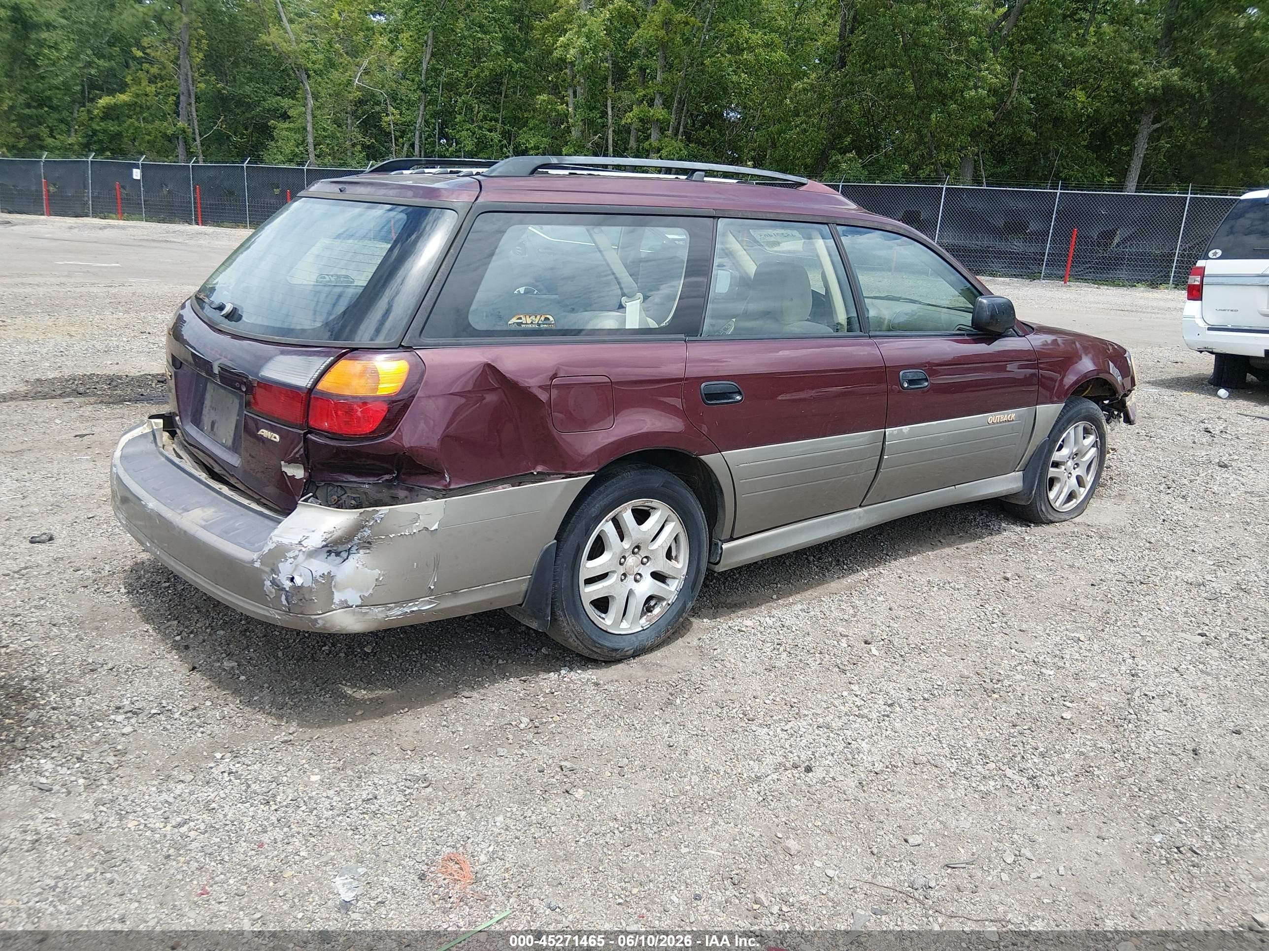 2000 Subaru Outback   Burgundy vin: 4S3BH6758Y7661235