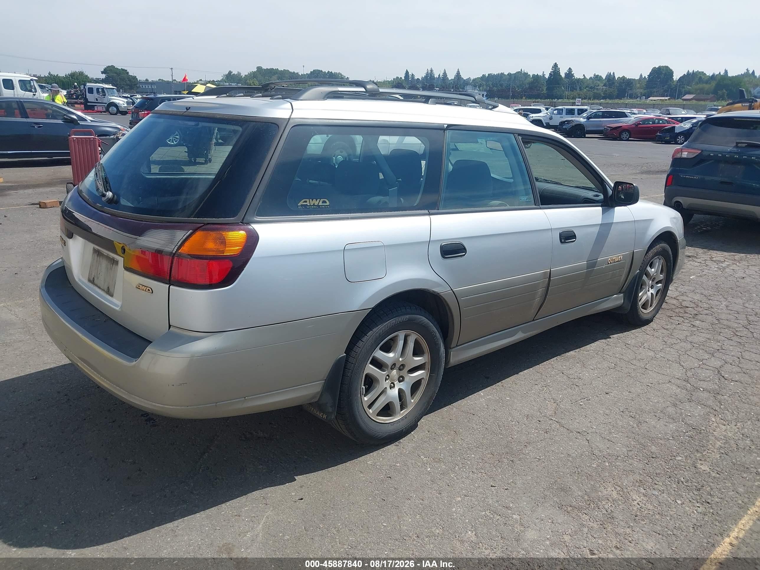 2003 Subaru Outback   Silver vin: 4S3BH675937615325