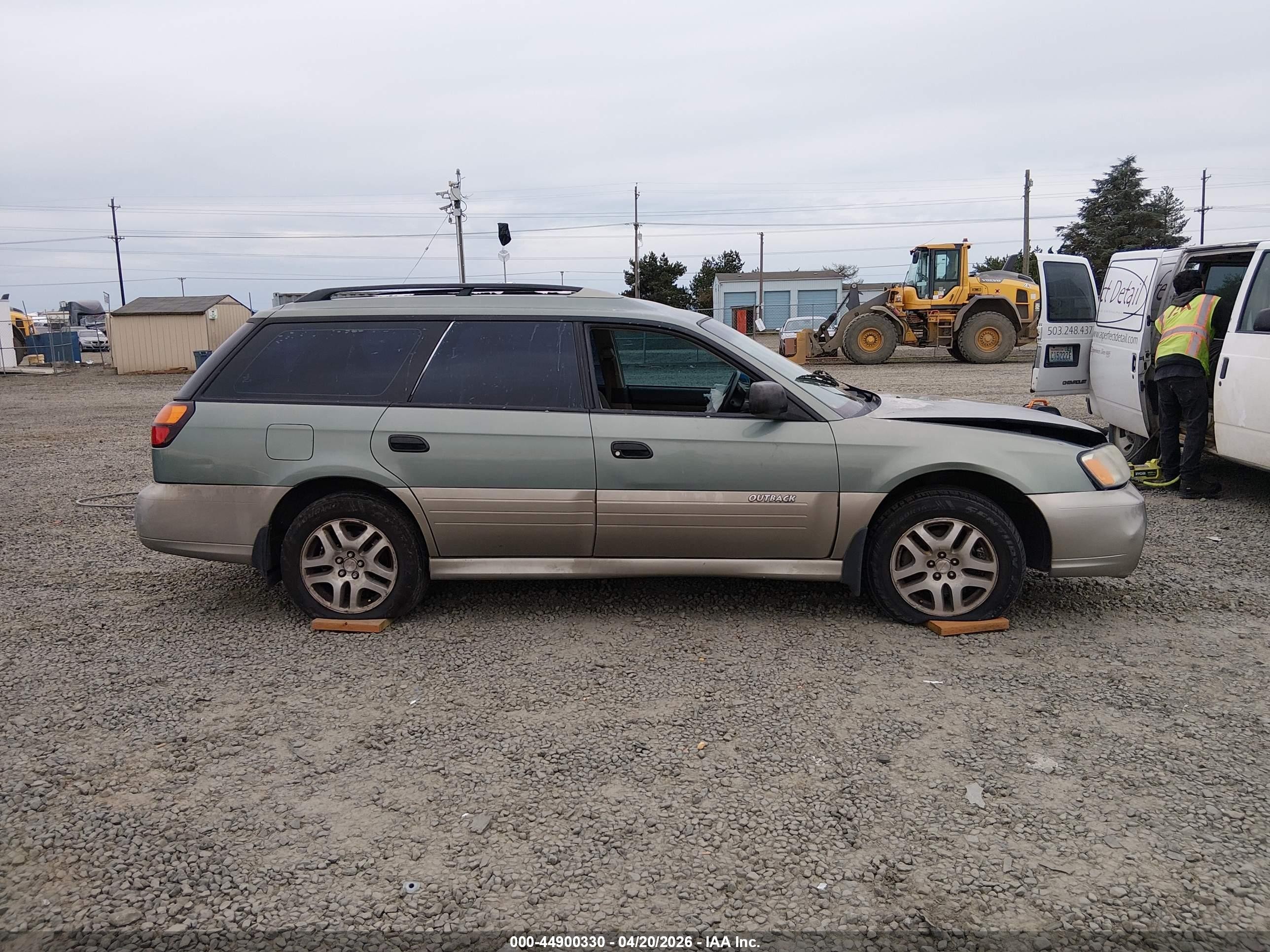 2004 Subaru Outback   Green vin: 4S3BH675947643854
