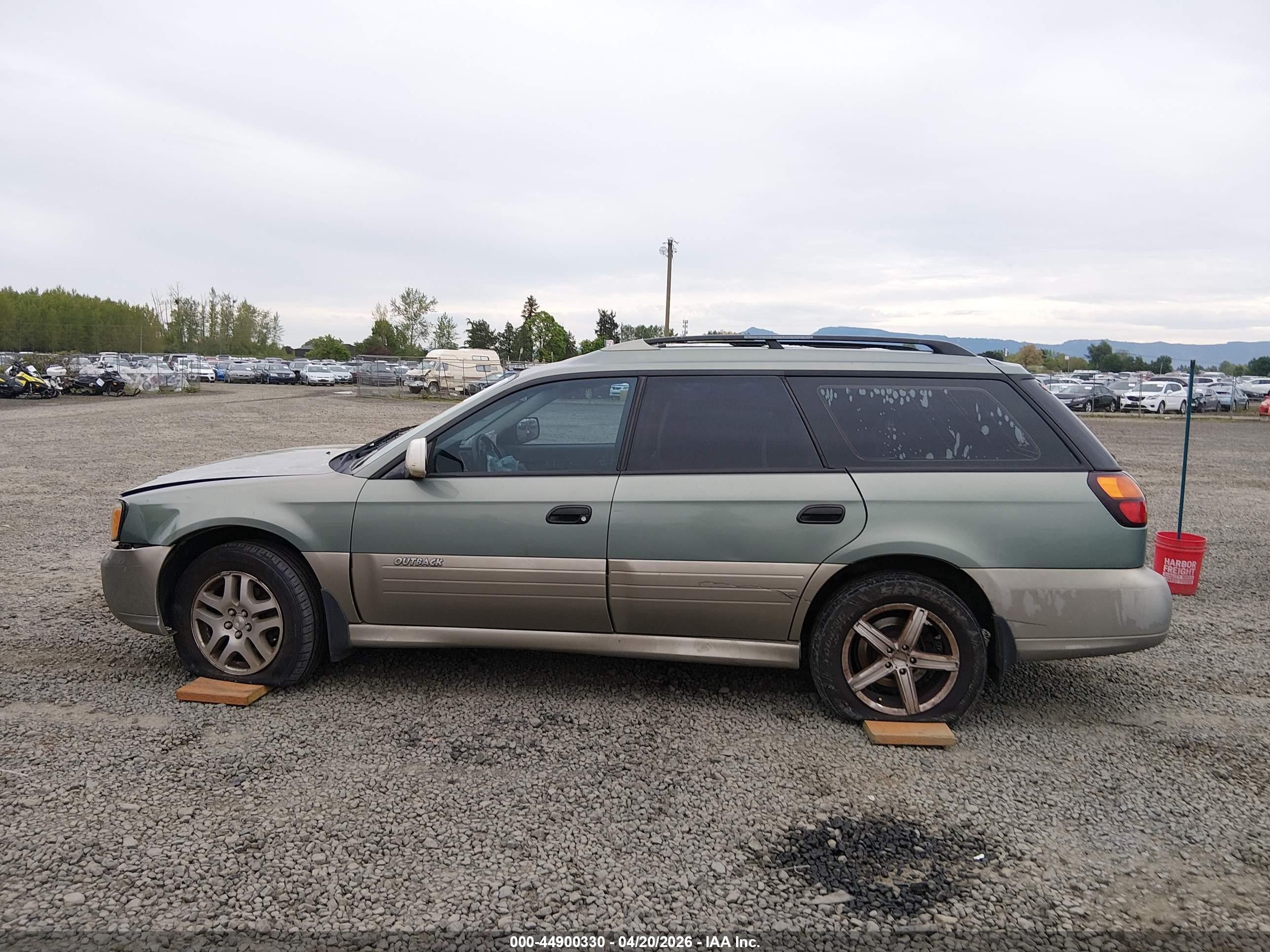 2004 Subaru Outback   Green vin: 4S3BH675947643854
