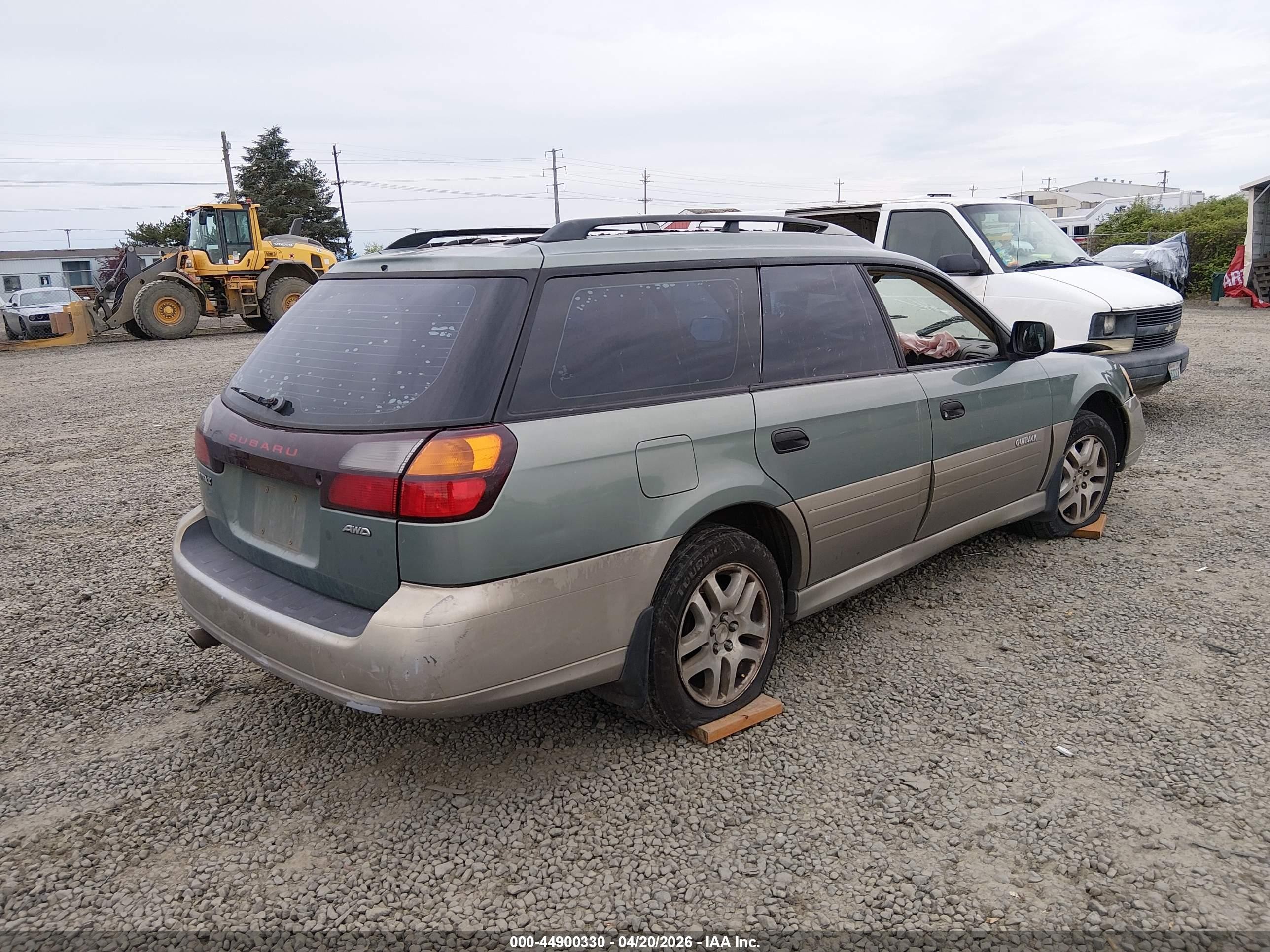 2004 Subaru Outback   Green vin: 4S3BH675947643854