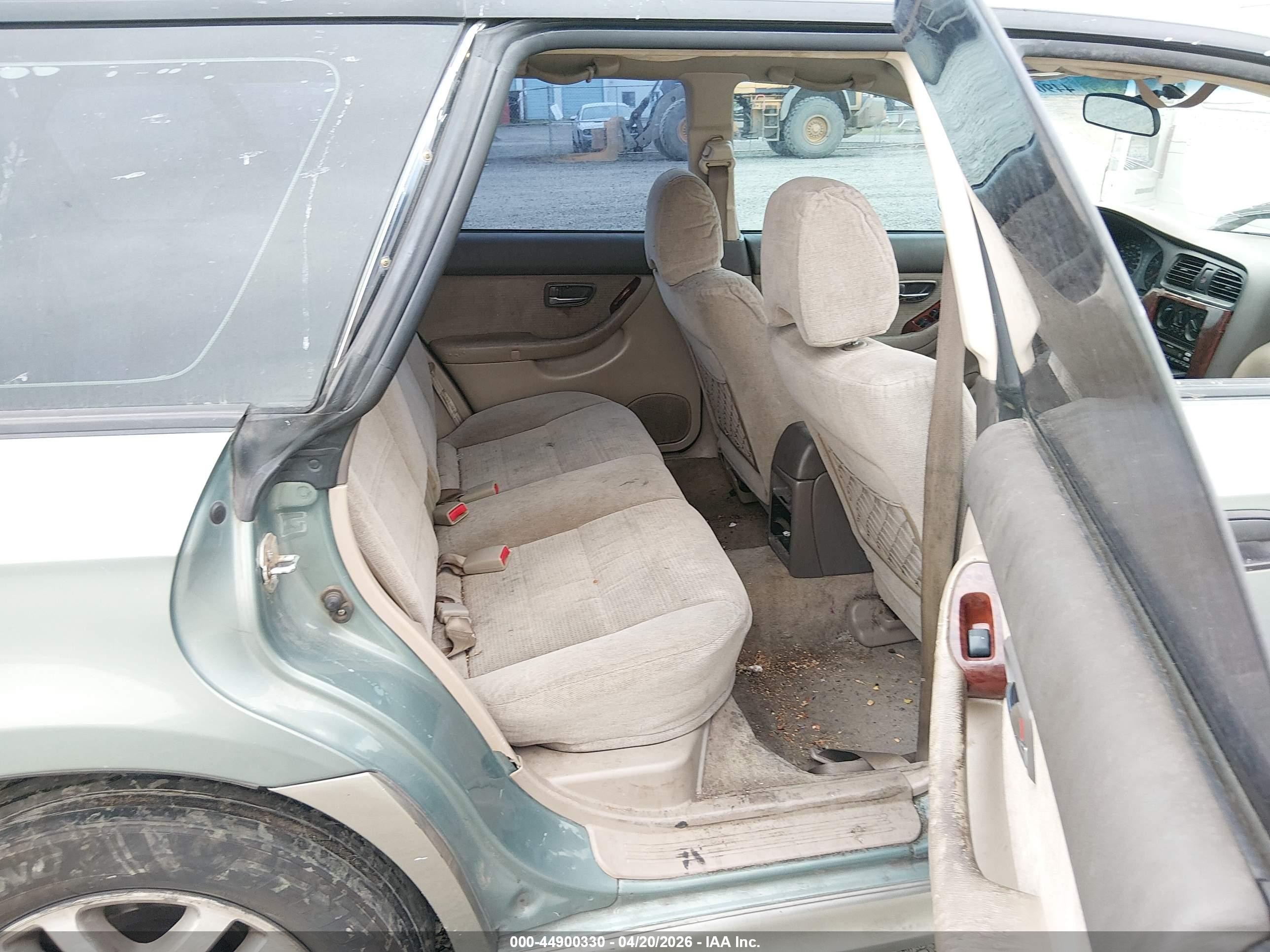 2004 Subaru Outback   Green vin: 4S3BH675947643854