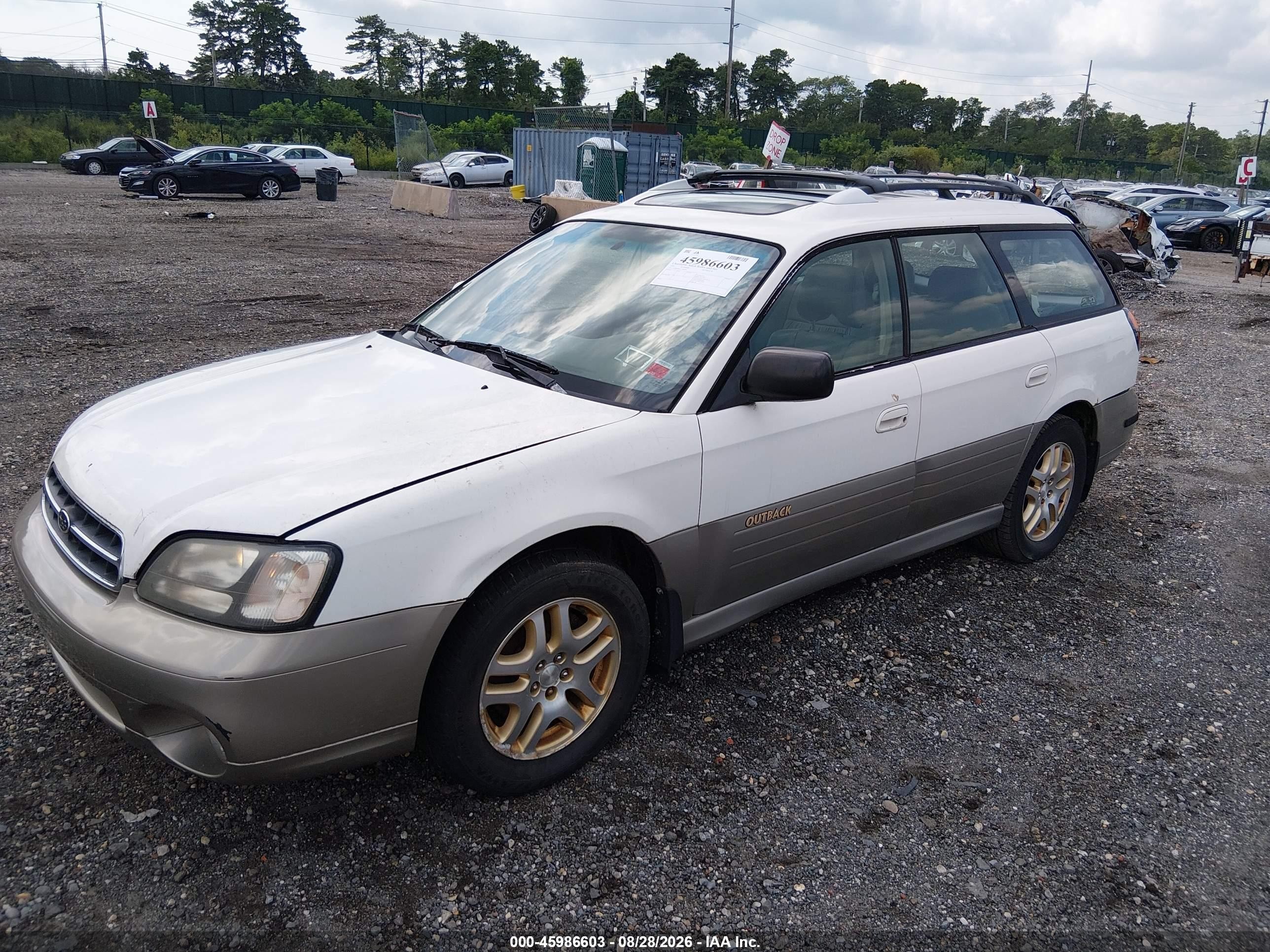 2001 Subaru Outback Limited White vin: 4S3BH686117609801