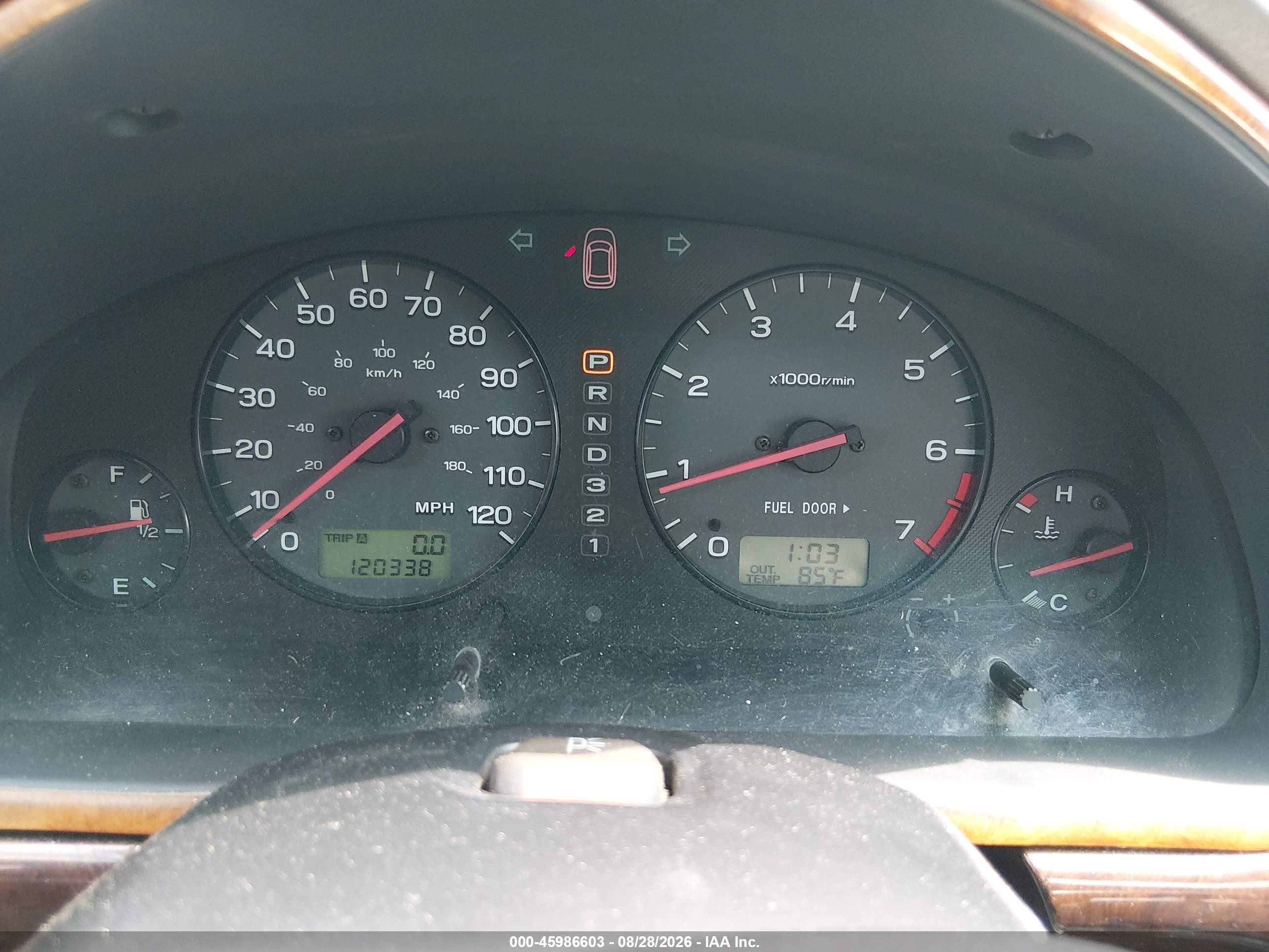 2001 Subaru Outback Limited White vin: 4S3BH686117609801