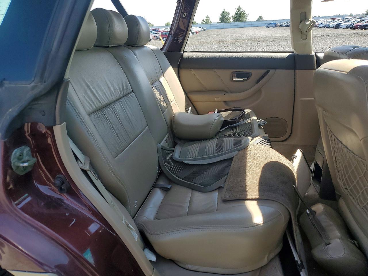 2001 Subaru Legacy Outback Limited Red vin: 4S3BH686117612214