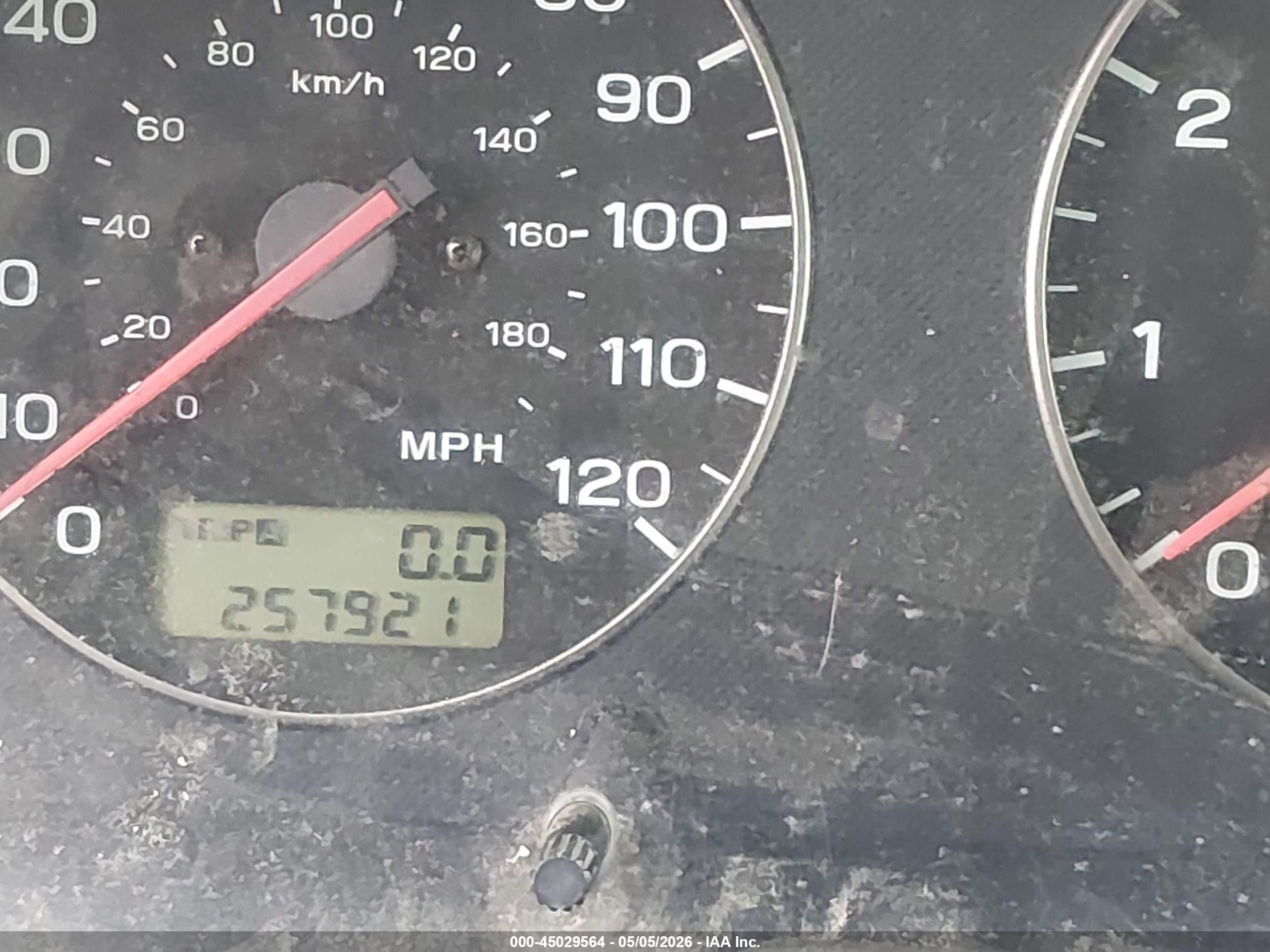 2004 Subaru Outback Limited Silver vin: 4S3BH686146620422