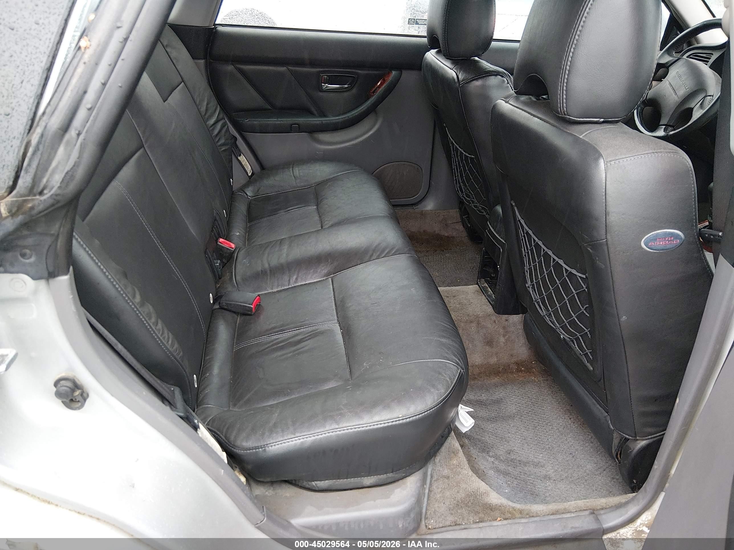 2004 Subaru Outback Limited Silver vin: 4S3BH686146620422