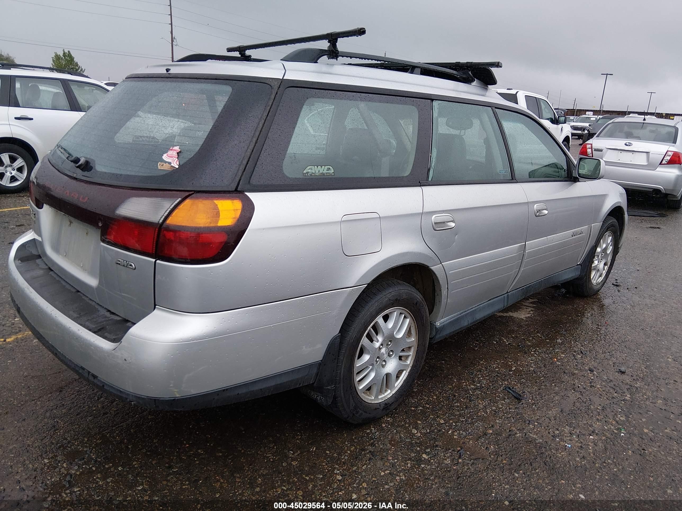2004 Subaru Outback Limited Silver vin: 4S3BH686146620422