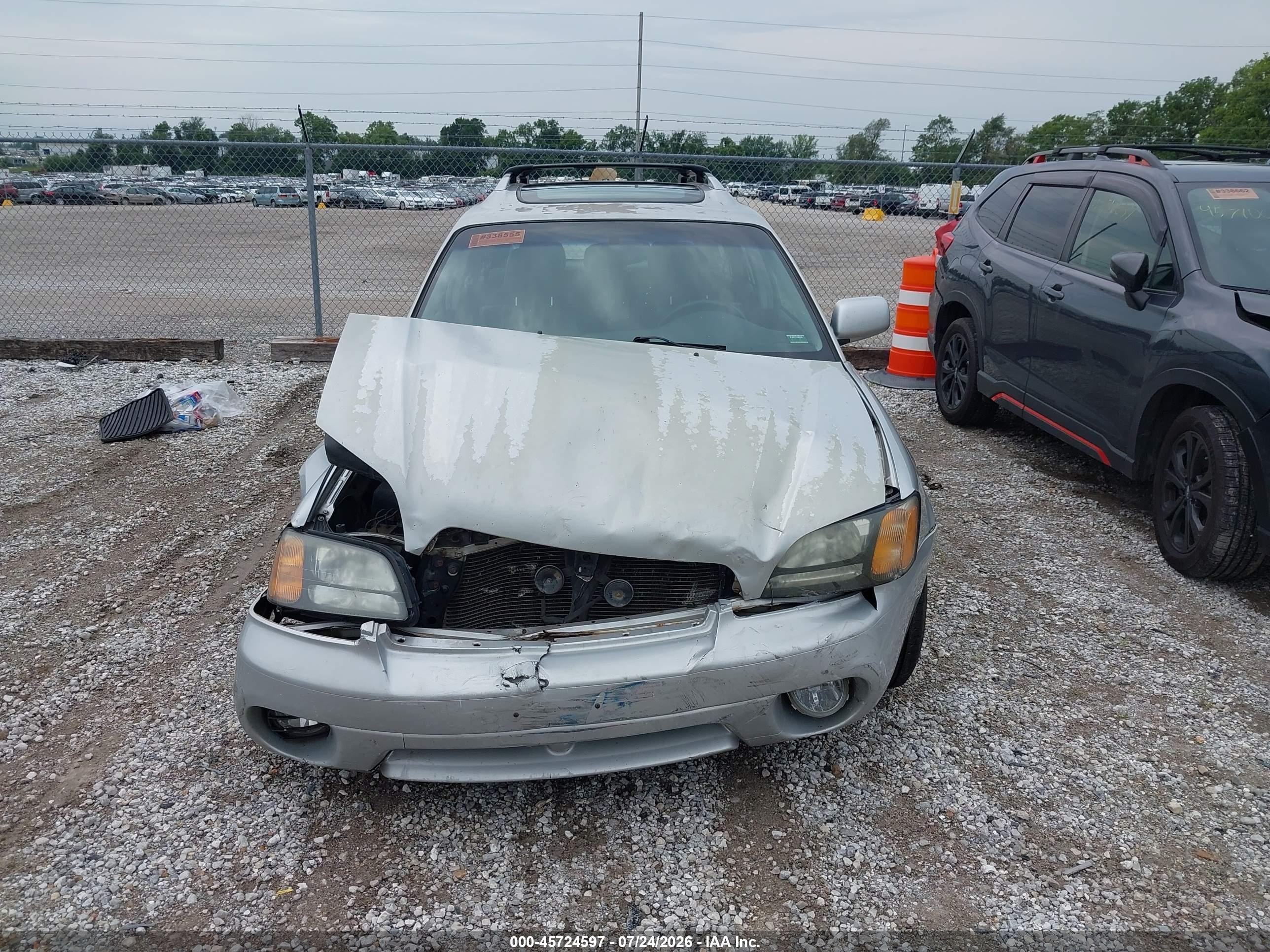 2004 Subaru Outback Limited Silver vin: 4S3BH686246615553