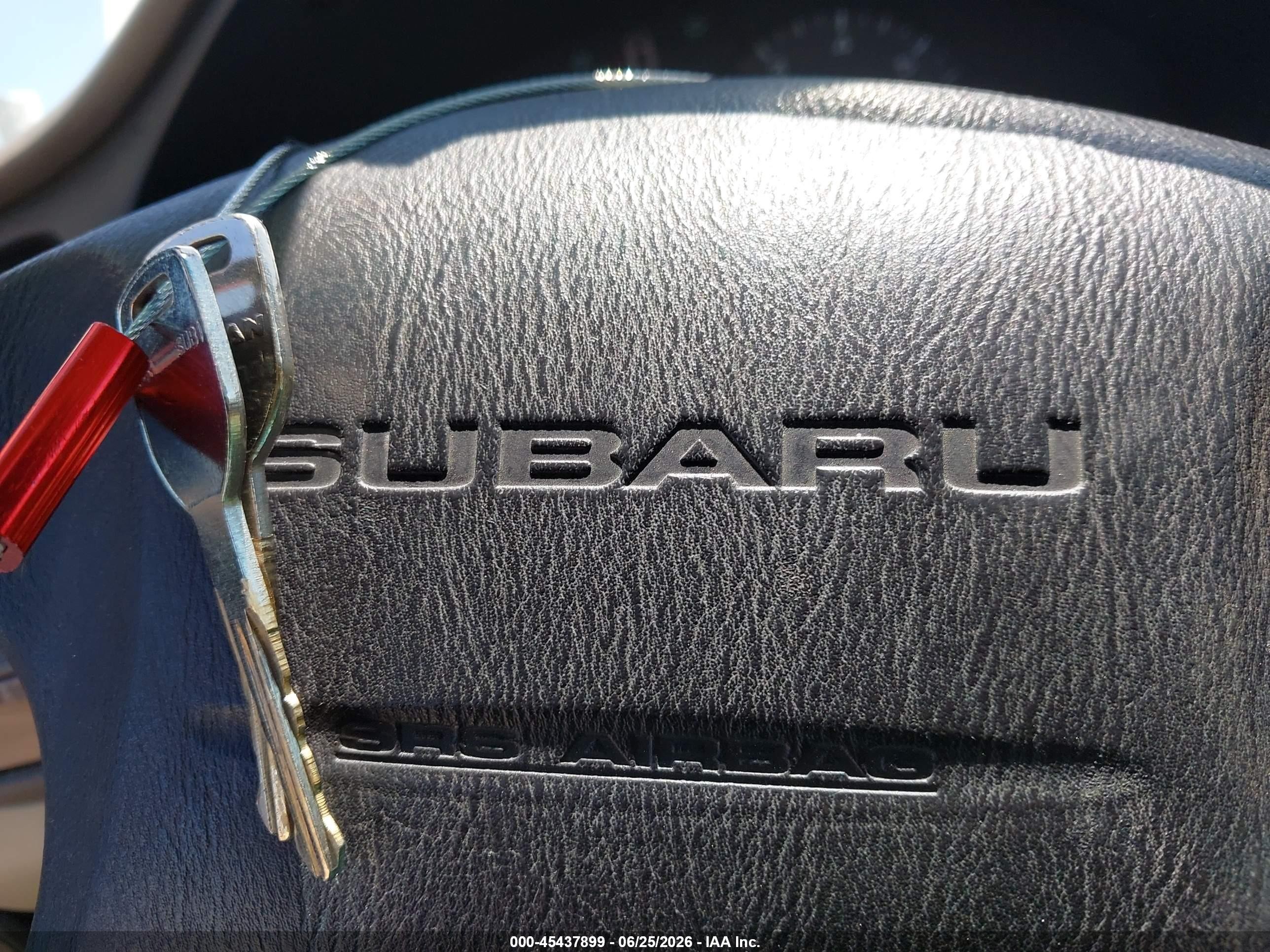 2001 Subaru Outback Limited White vin: 4S3BH686516614862