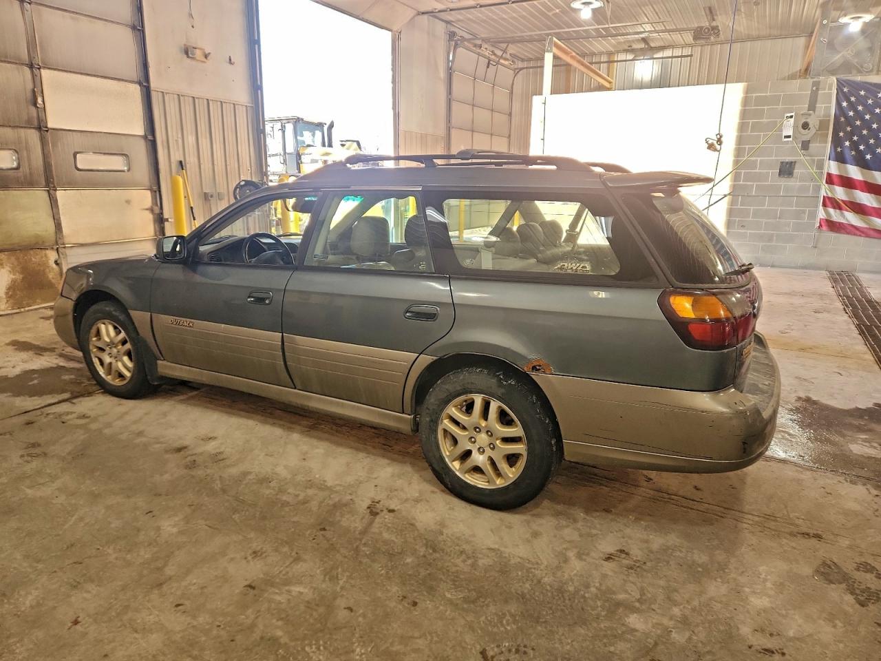 2001 Subaru Legacy Outback Limited Green vin: 4S3BH686717612511
