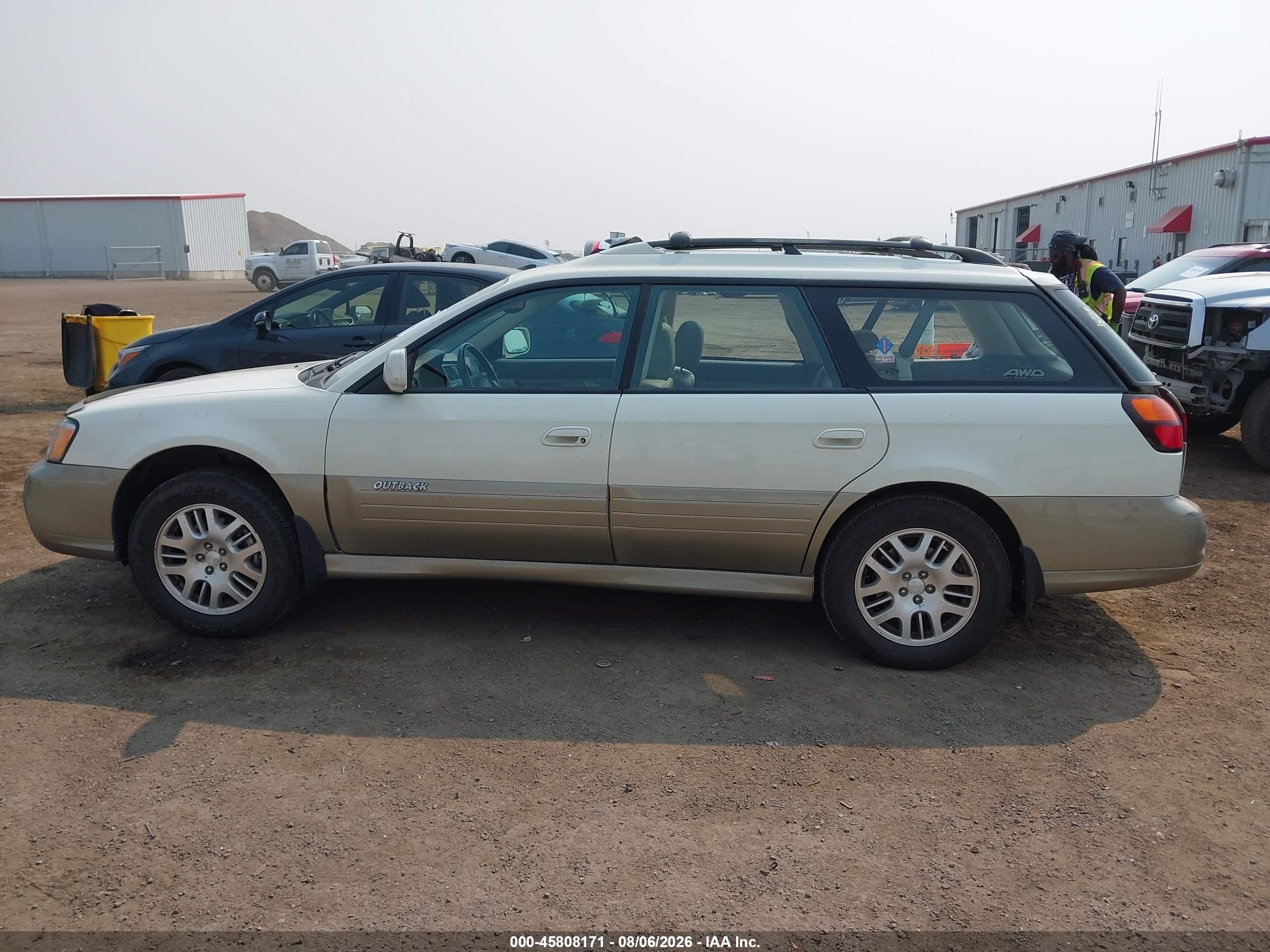 2004 Subaru Outback Limited White vin: 4S3BH686947623286