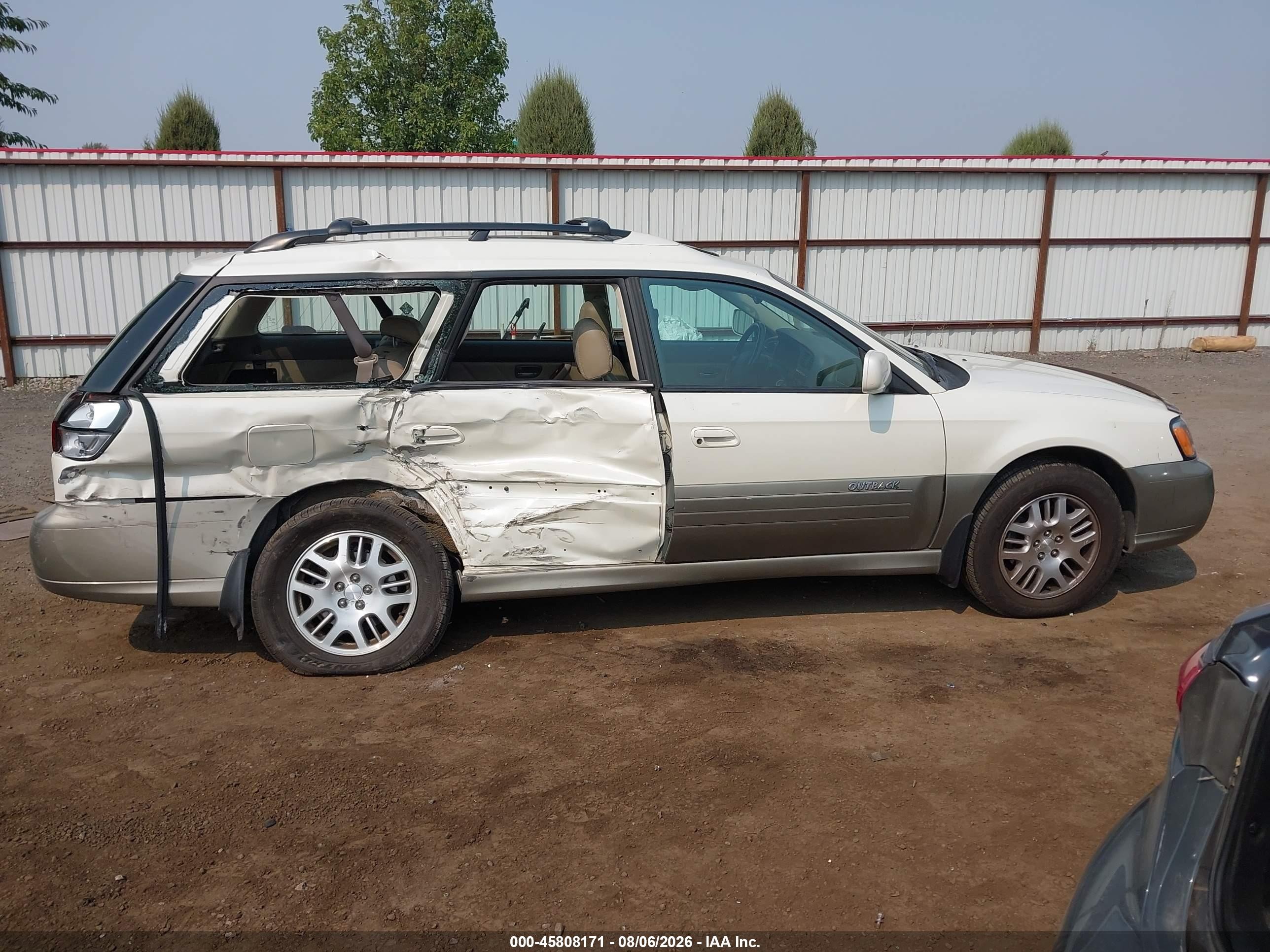 2004 Subaru Outback Limited White vin: 4S3BH686947623286