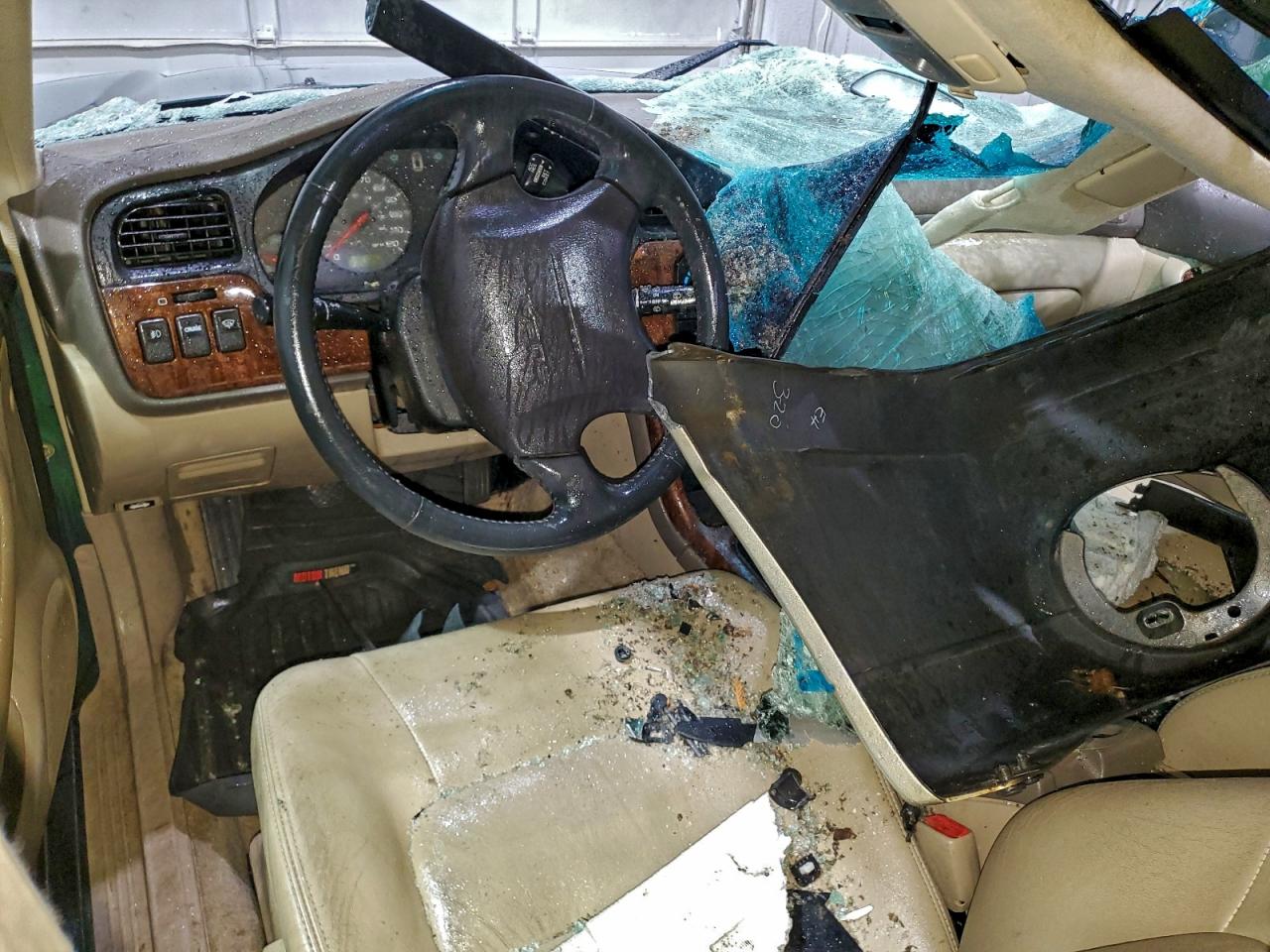 2000 Subaru Legacy Outback Limited Green vin: 4S3BH686XY6658429