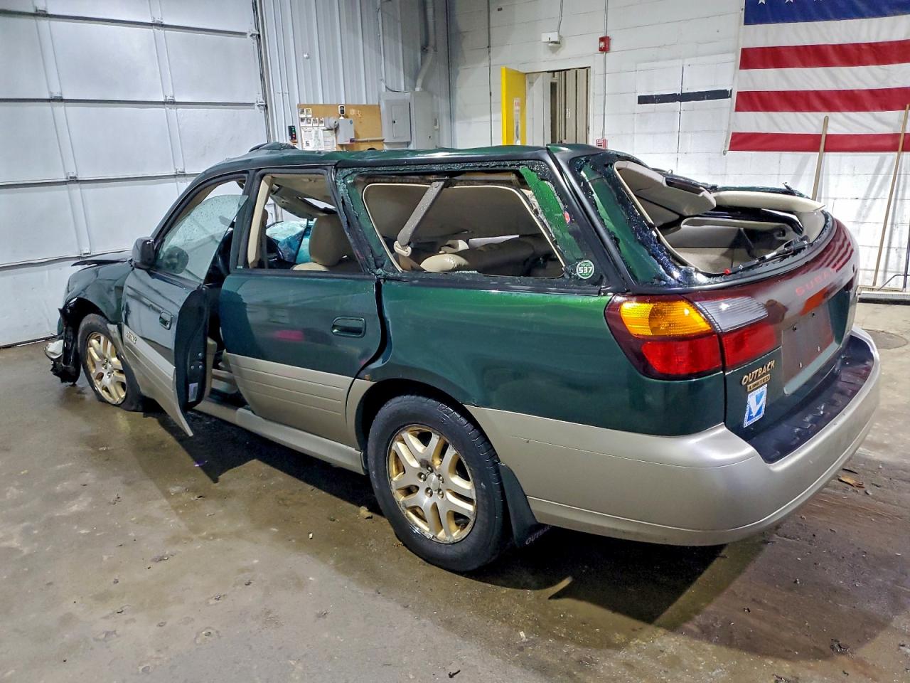 2000 Subaru Legacy Outback Limited Green vin: 4S3BH686XY6658429