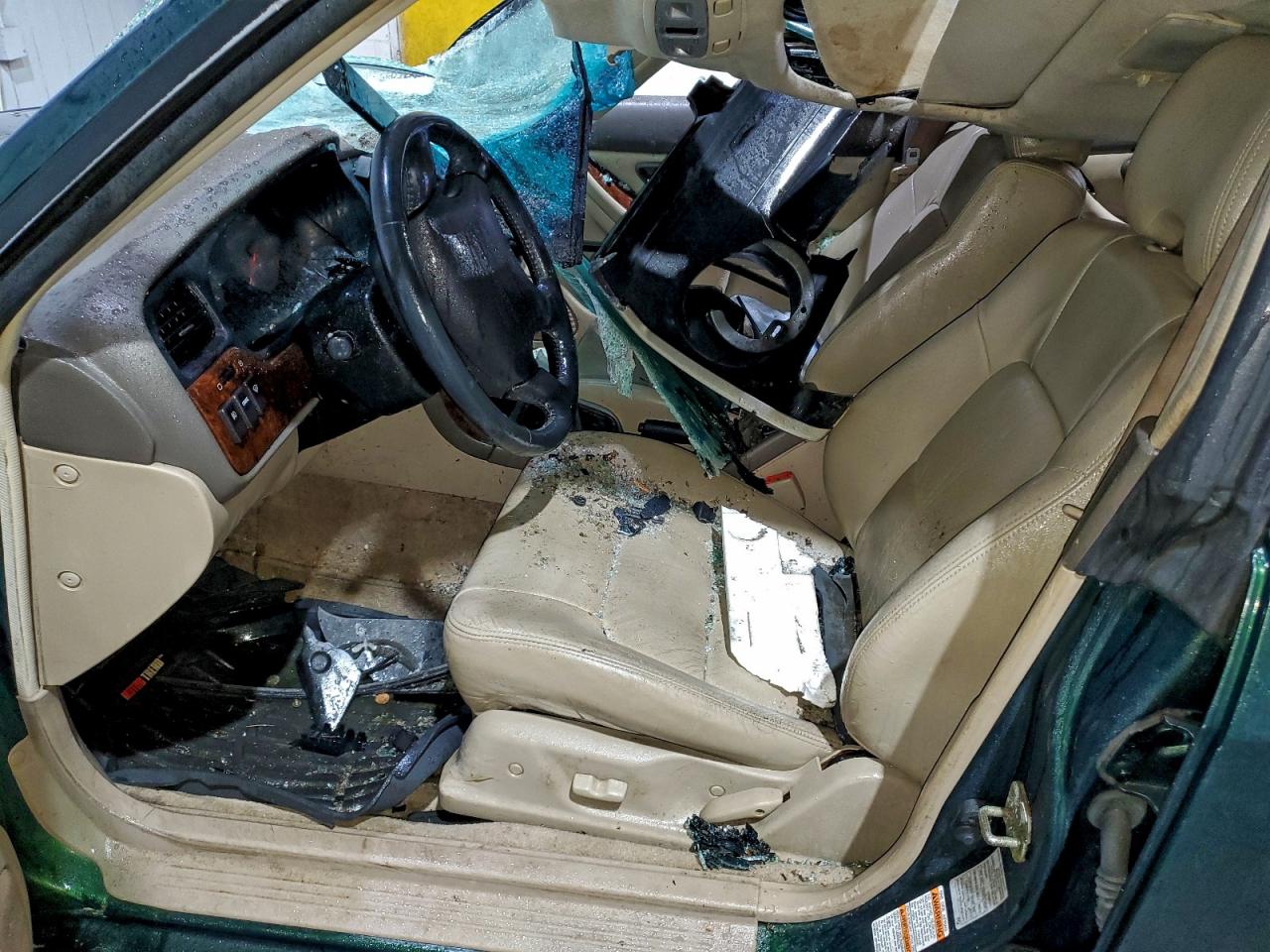 2000 Subaru Legacy Outback Limited Green vin: 4S3BH686XY6658429