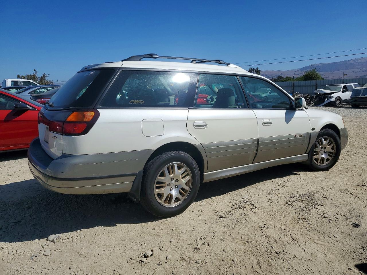 2001 Subaru Legacy Outback H6 3.0 Ll Bean White vin: 4S3BH806017668622