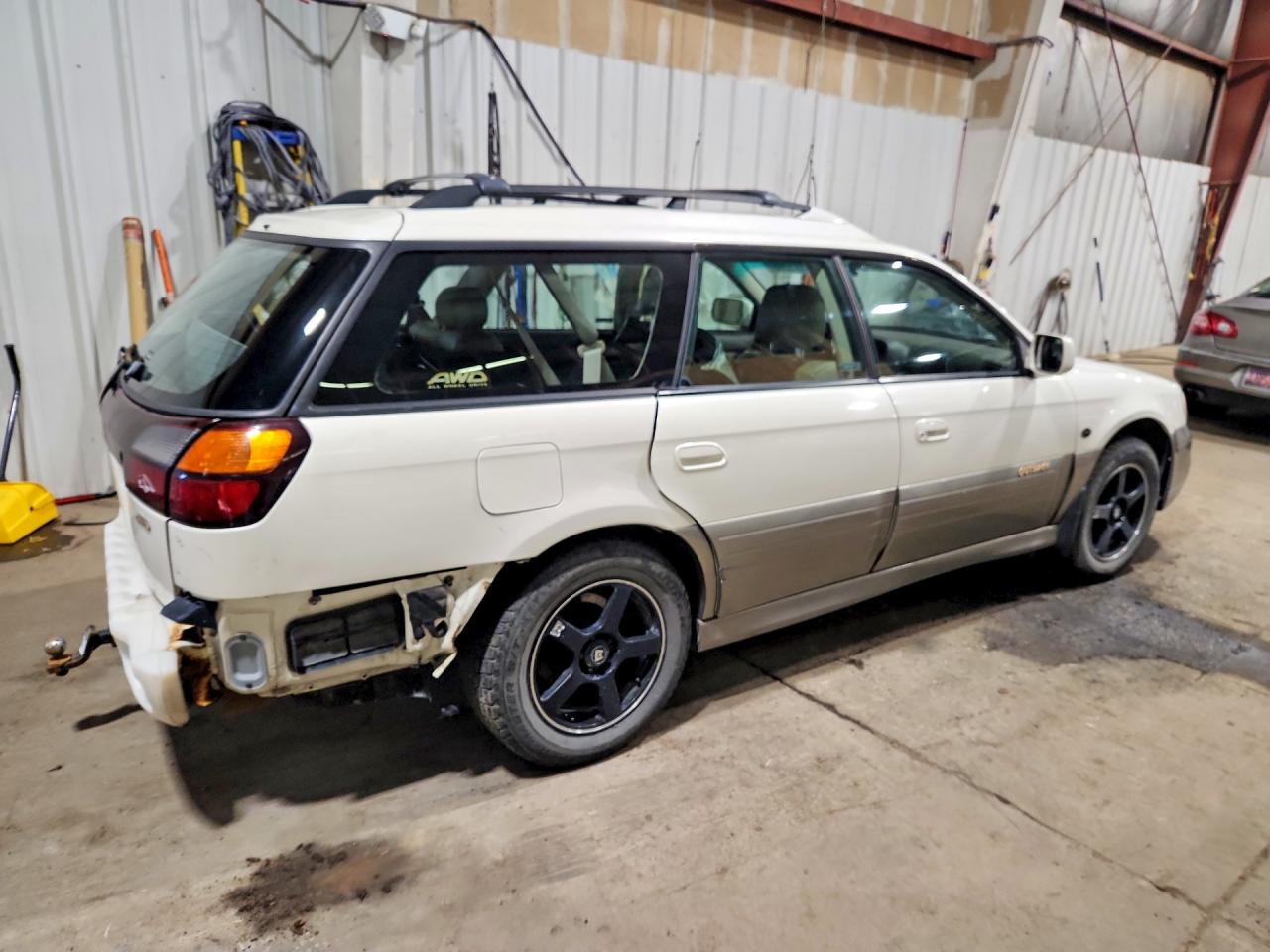 2002 Subaru Legacy Outback H6 3.0 Ll Bean White vin: 4S3BH806127624730