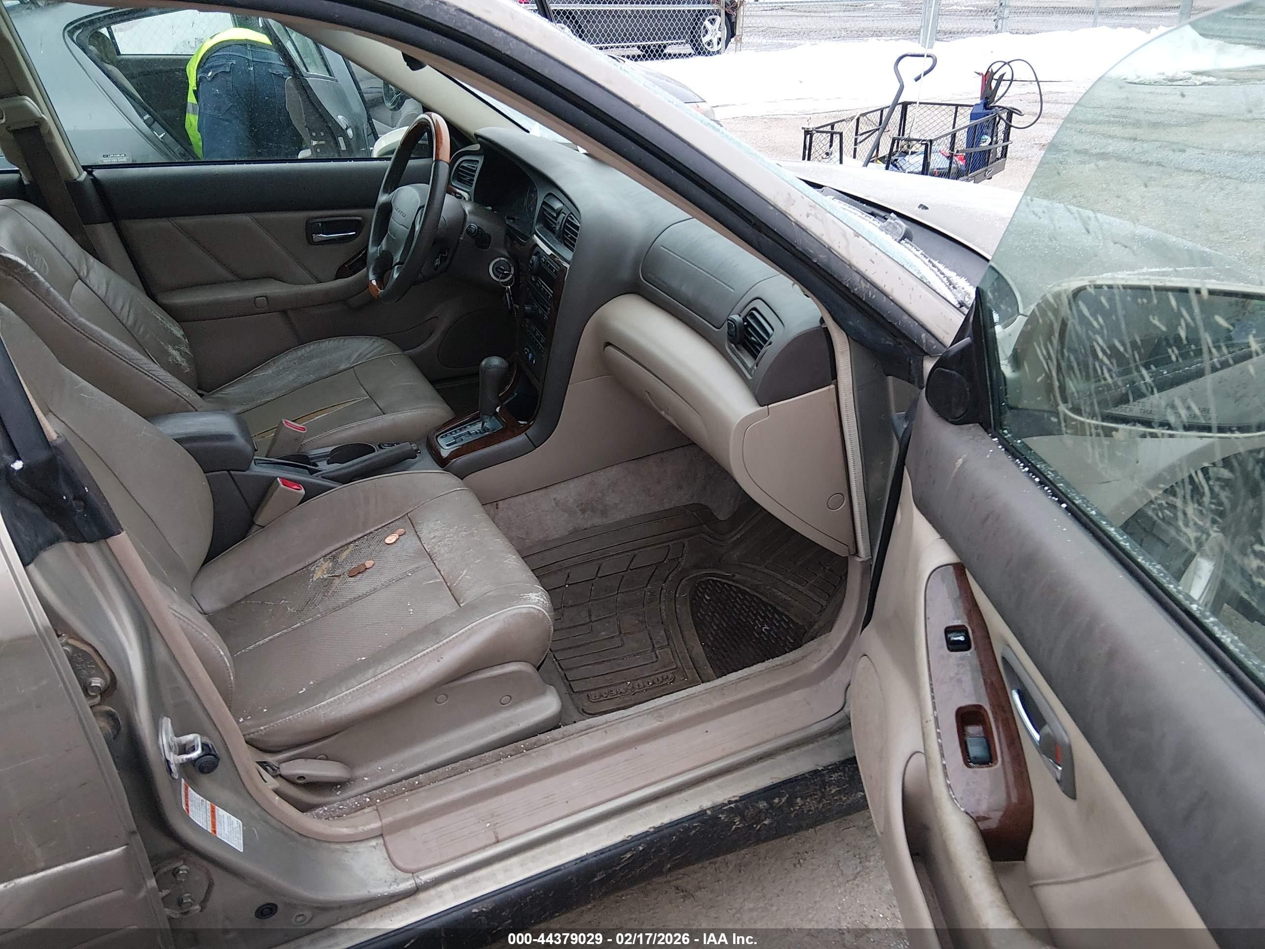 2004 Subaru Outback H6-3.0 L.l. Bean Edition Бежевый vin: 4S3BH806147632314
