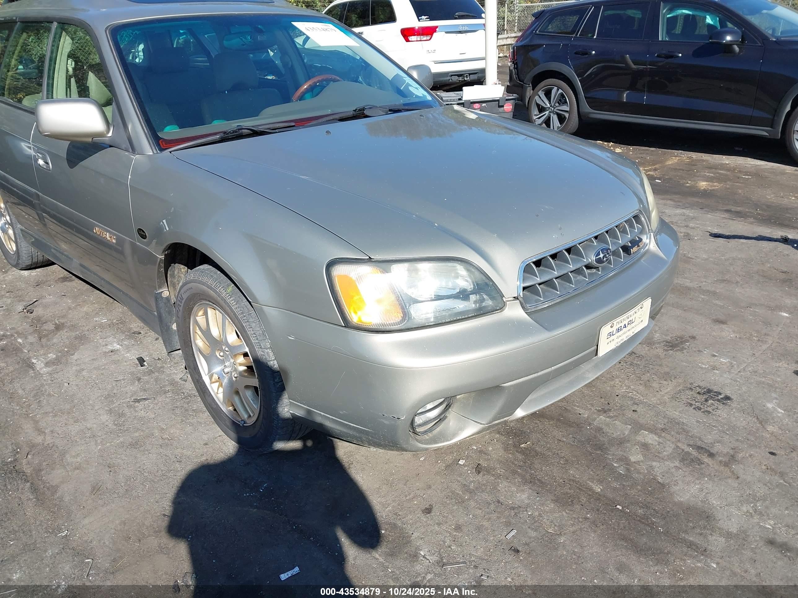 2003 Subaru Outback H6-3.0 L.l. Bean Edition Gold vin: 4S3BH806337617330