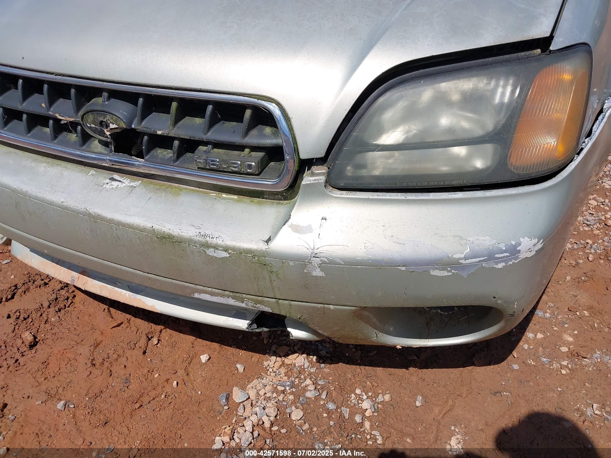 2004 Subaru Outback H6-3.0 L.l. Bean Edition Желто-коричневый vin: 4S3BH806947613011