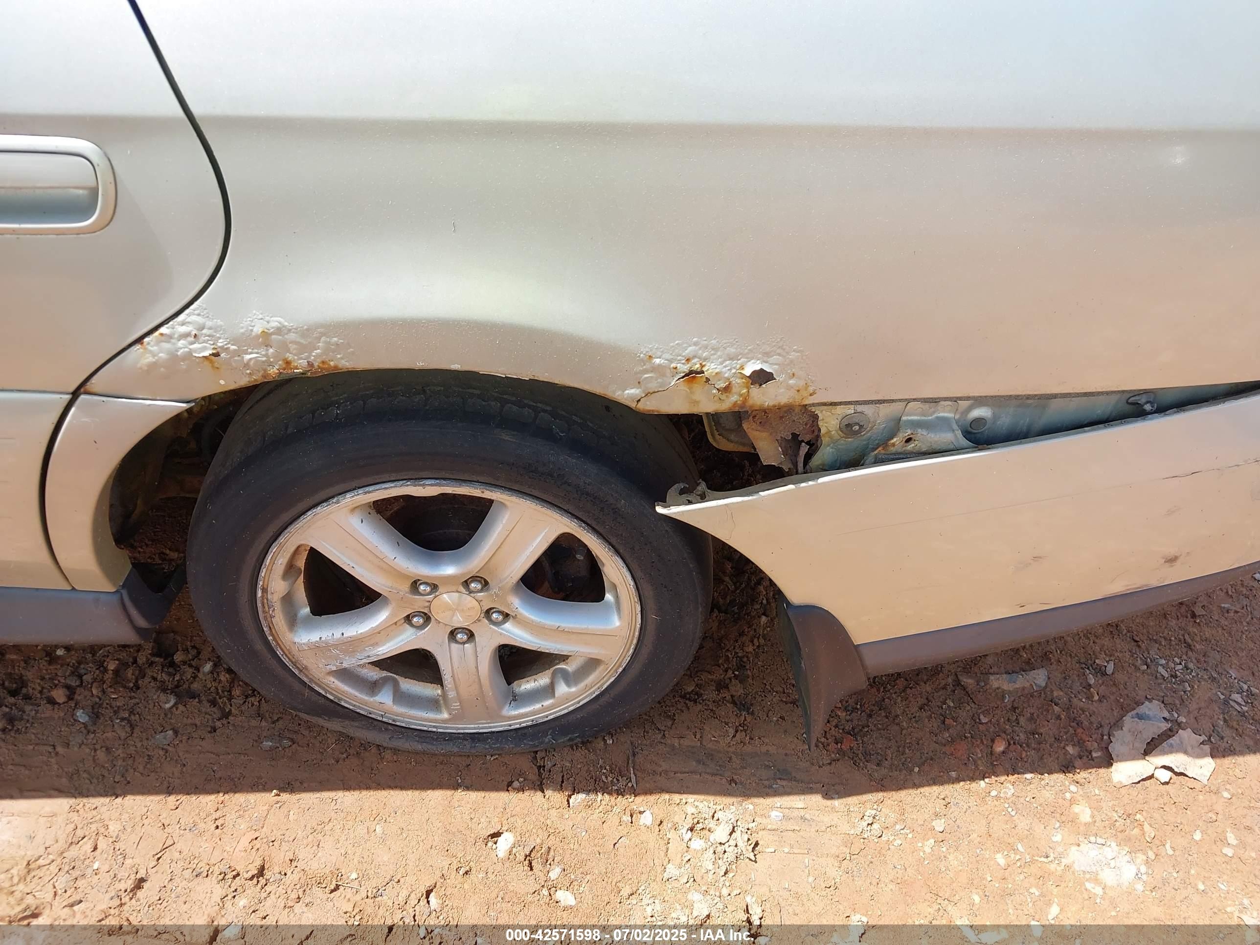 2004 Subaru Outback H6-3.0 L.l. Bean Edition Желто-коричневый vin: 4S3BH806947613011