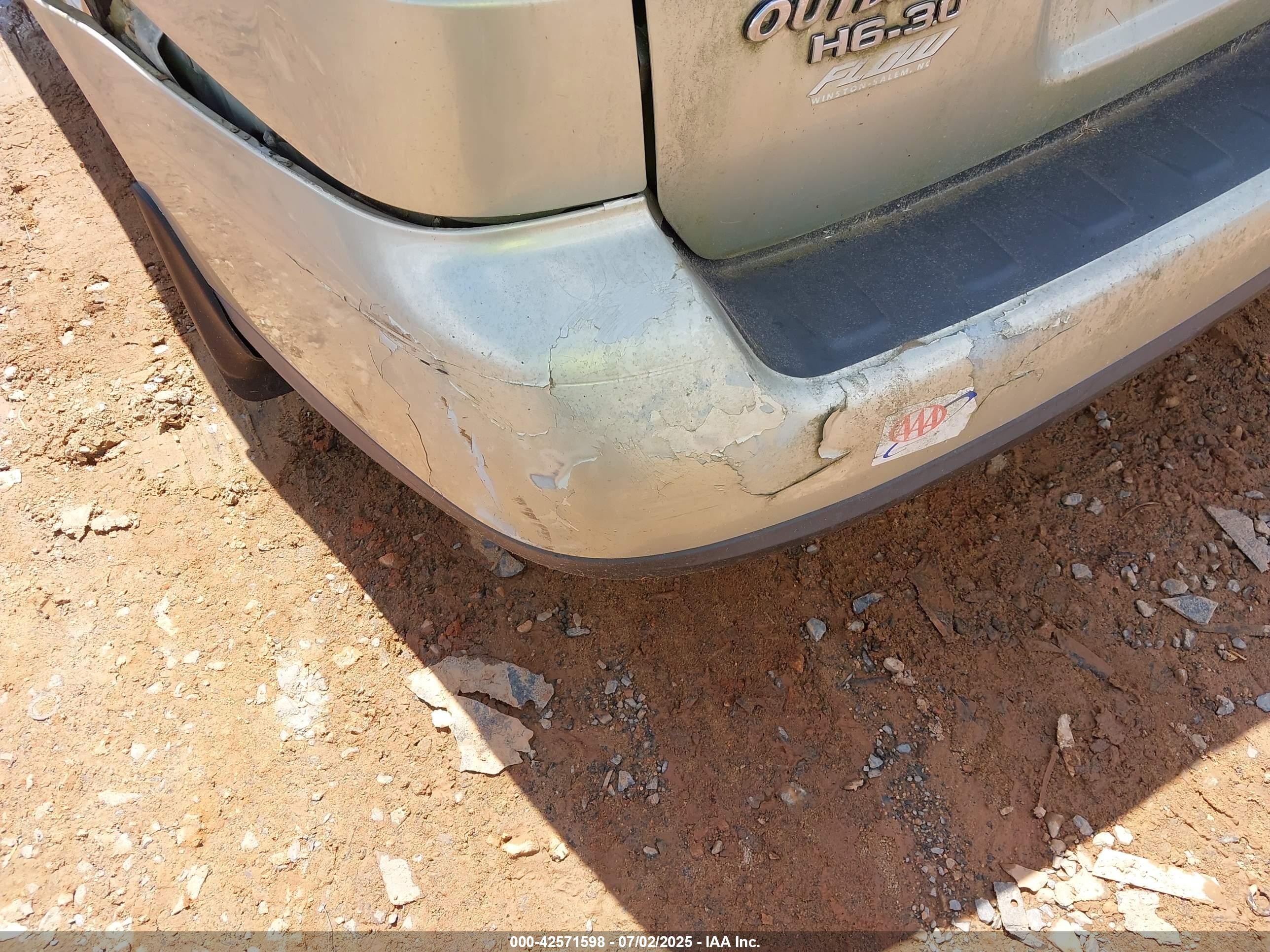 2004 Subaru Outback H6-3.0 L.l. Bean Edition Желто-коричневый vin: 4S3BH806947613011