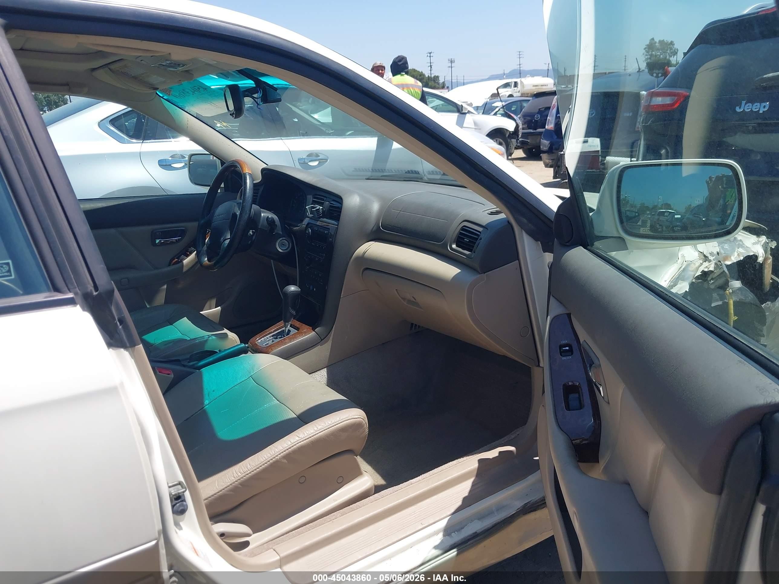 2003 Subaru Outback H6-3.0 L.l. Bean Edition Кремовый vin: 4S3BH806X37635856
