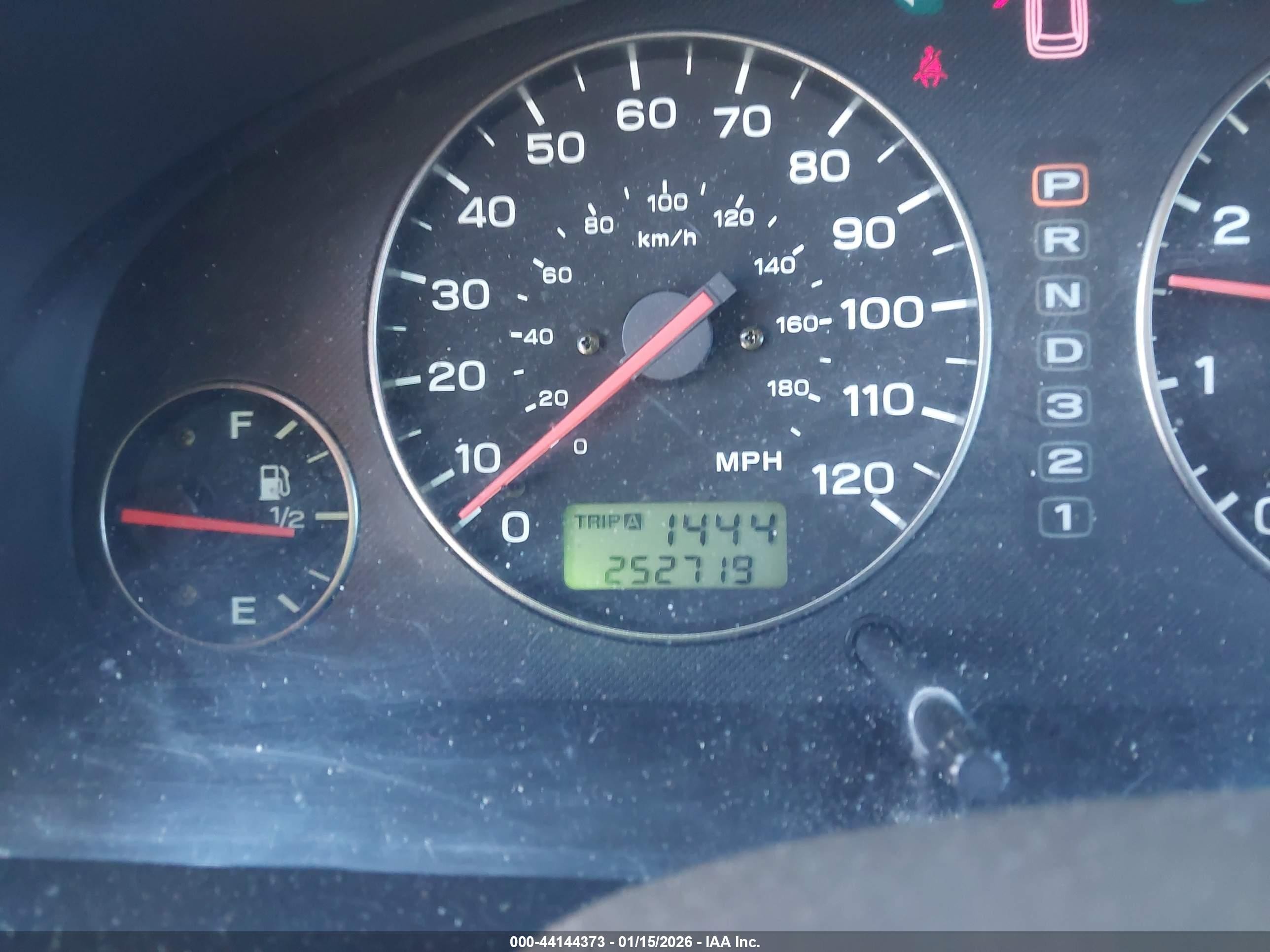 2004 Subaru Legacy Outback H6 3.0 Ll Bean Серебряный vin: 4S3BH806X47616368