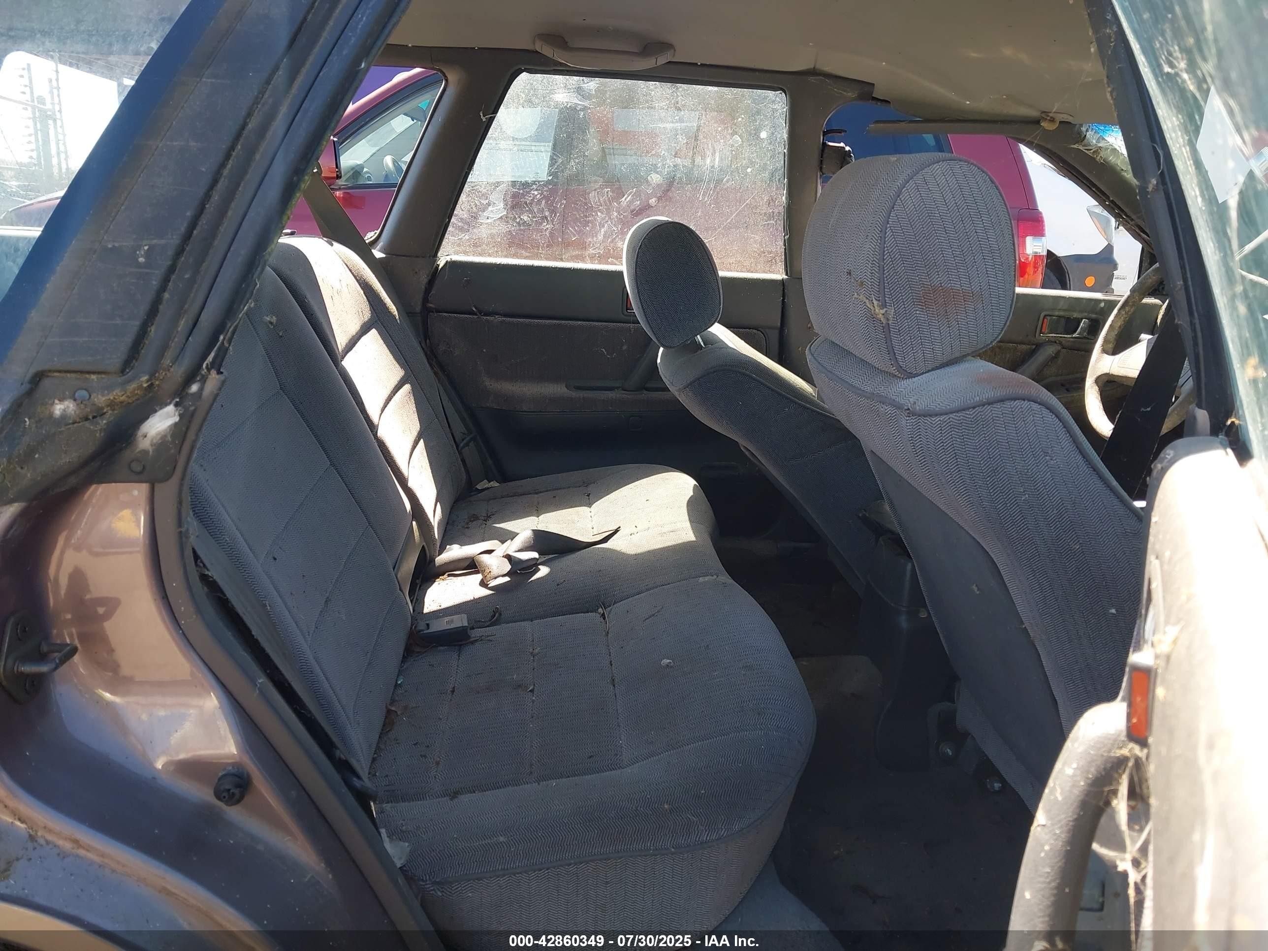 1992 Subaru Legacy L Brown vin: 4S3BJ6320N6914663