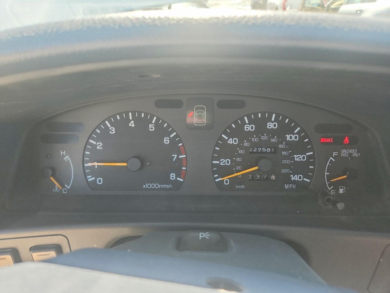 1992 Subaru Legacy L White vin: 4S3BJ632XN6912676